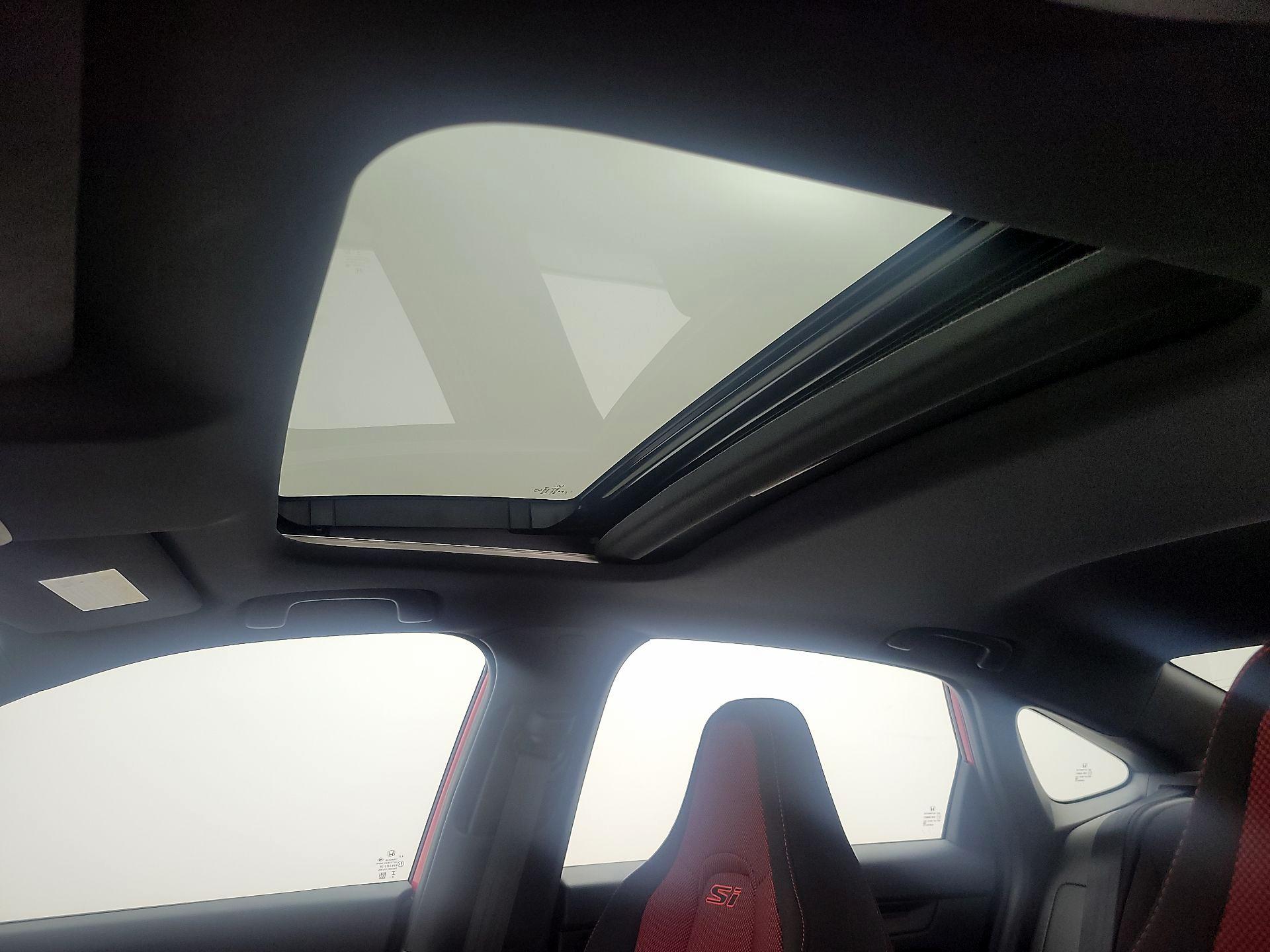 Thumbnail: 2024 Honda Civic - 19