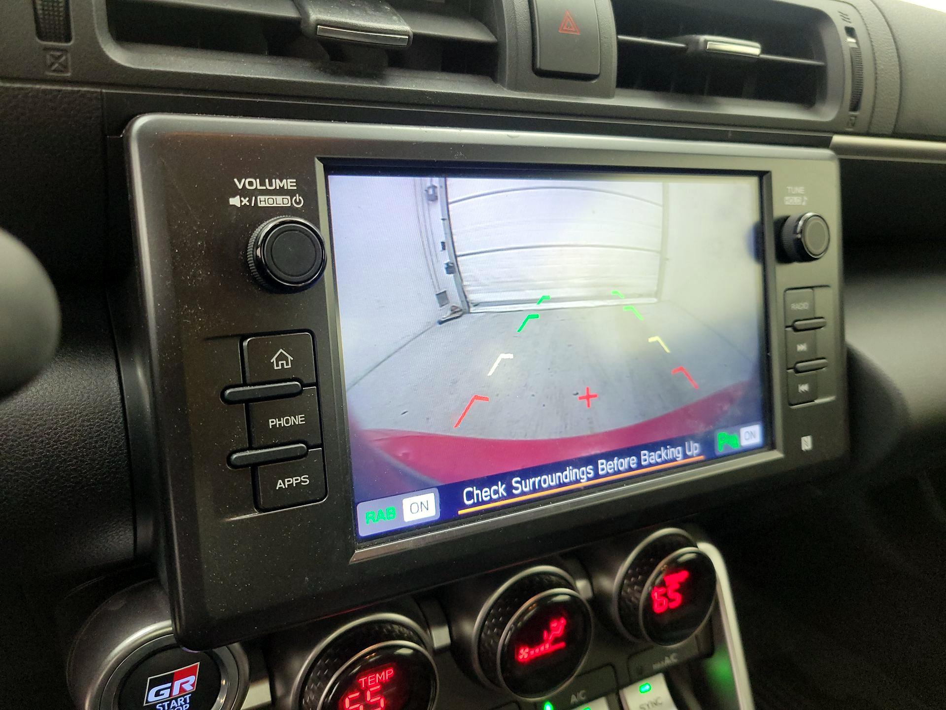 Thumbnail: 2023 Toyota GR86 - 14