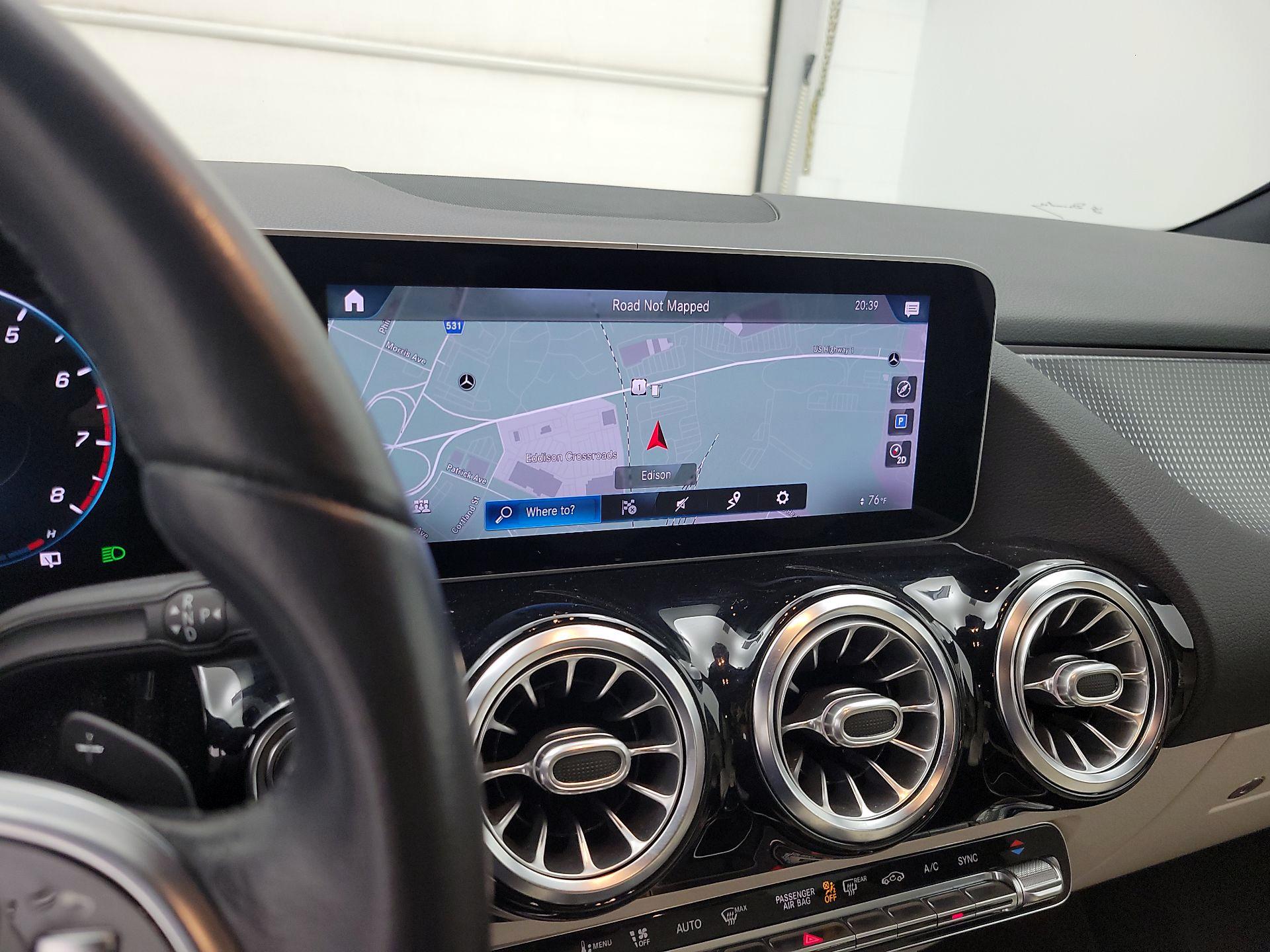 Thumbnail: 2021 Mercedes-Benz GLA - 14