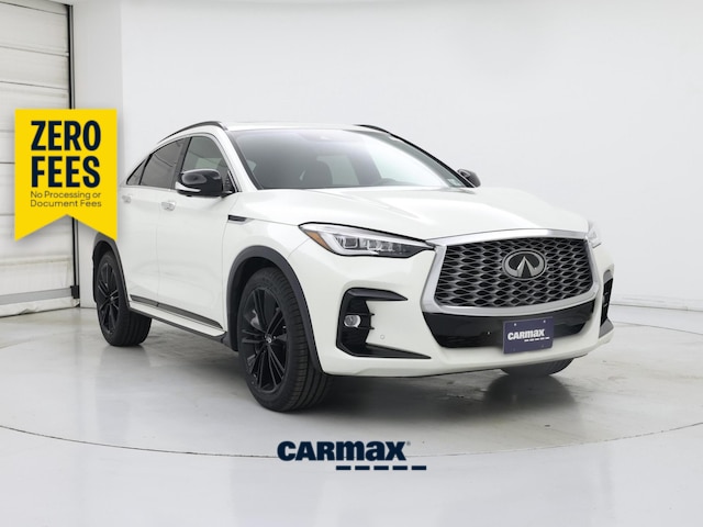White 2022 INFINITI QX55 Essential AWD SUV / Crossover All-Wheel Drive Automatic