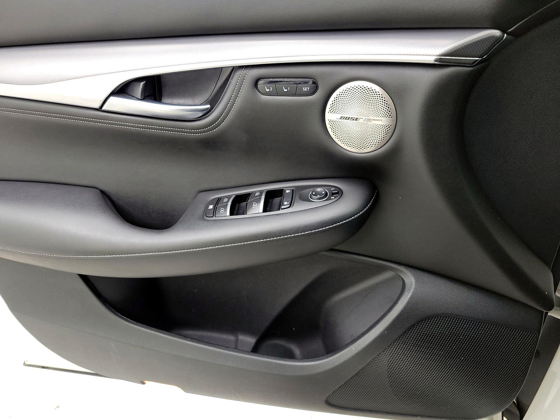 Thumbnail: 2022 INFINITI QX55 - 12