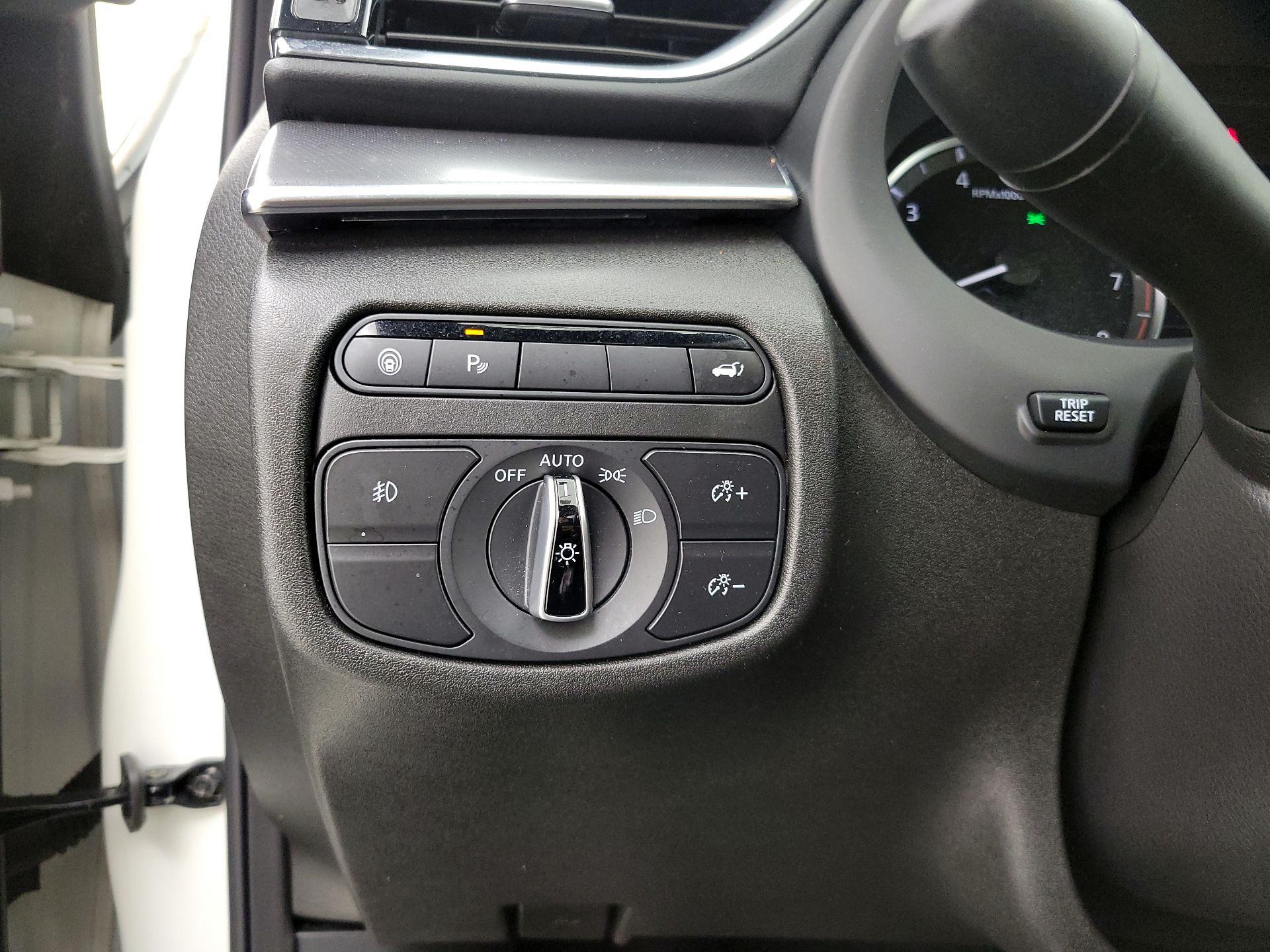 Thumbnail: 2022 INFINITI QX55 - 13