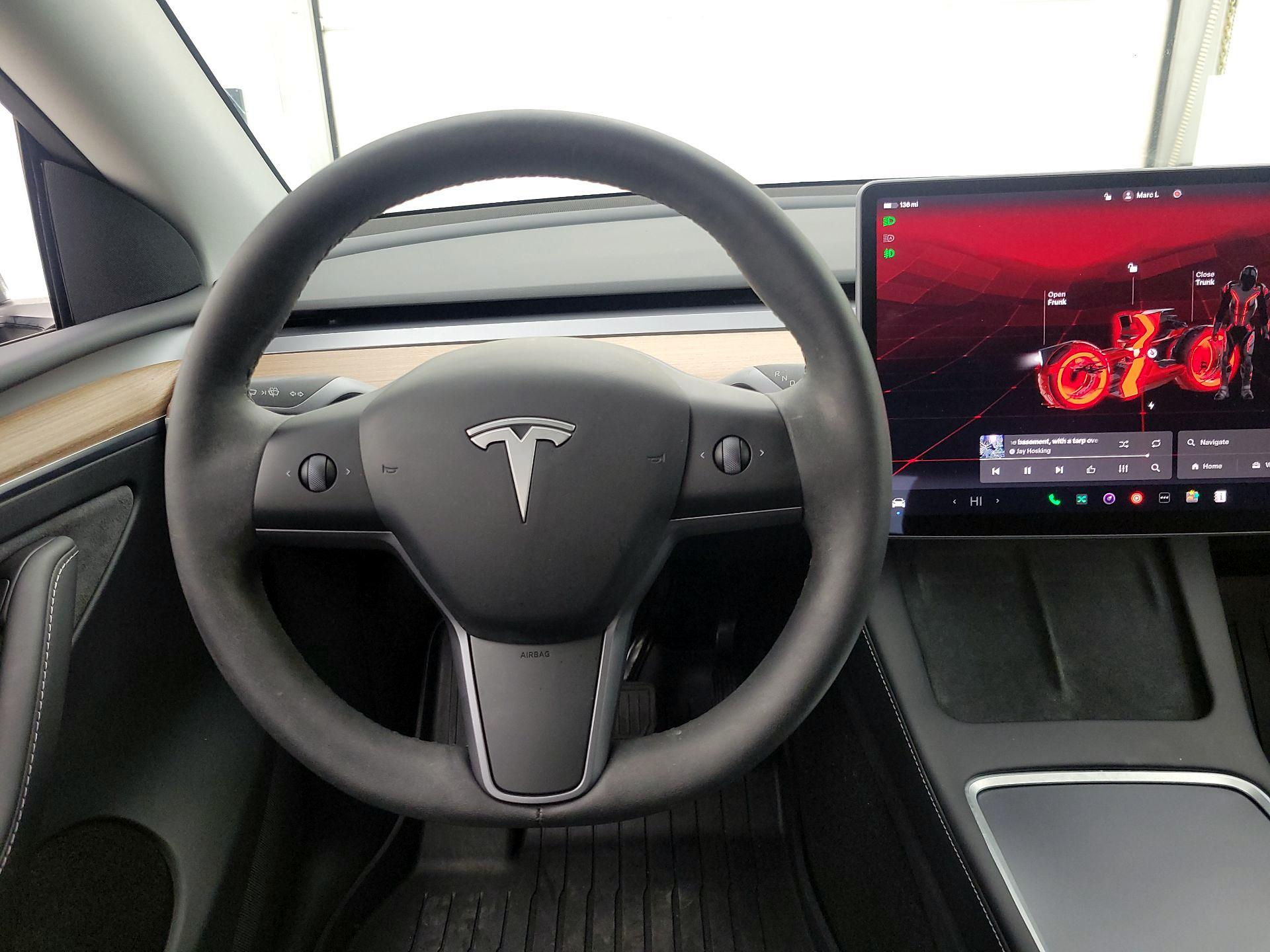 Thumbnail: 2023 Tesla Model Y - 10