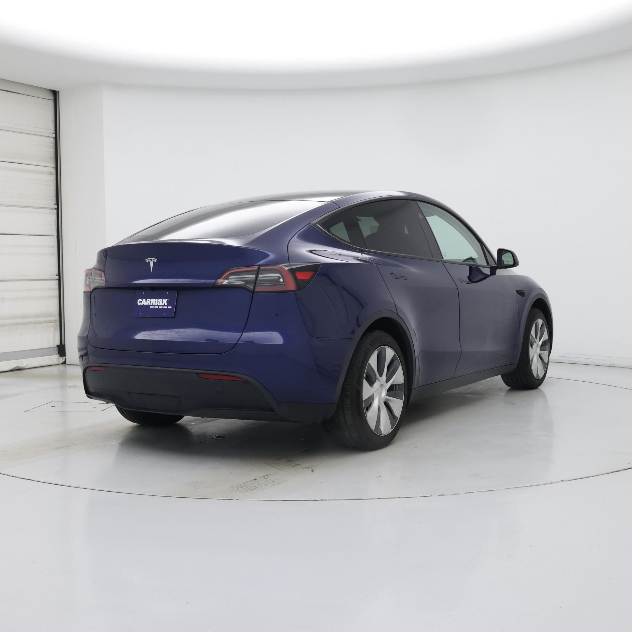 Thumbnail: 2023 Tesla Model Y - 8