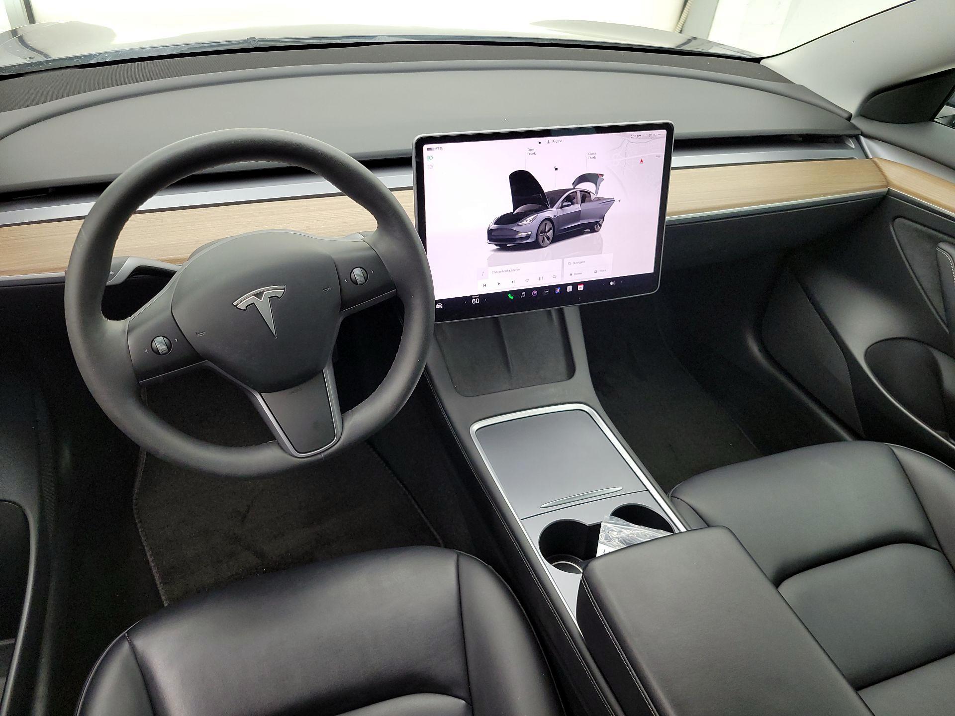 Thumbnail: 2023 Tesla Model 3 - 9