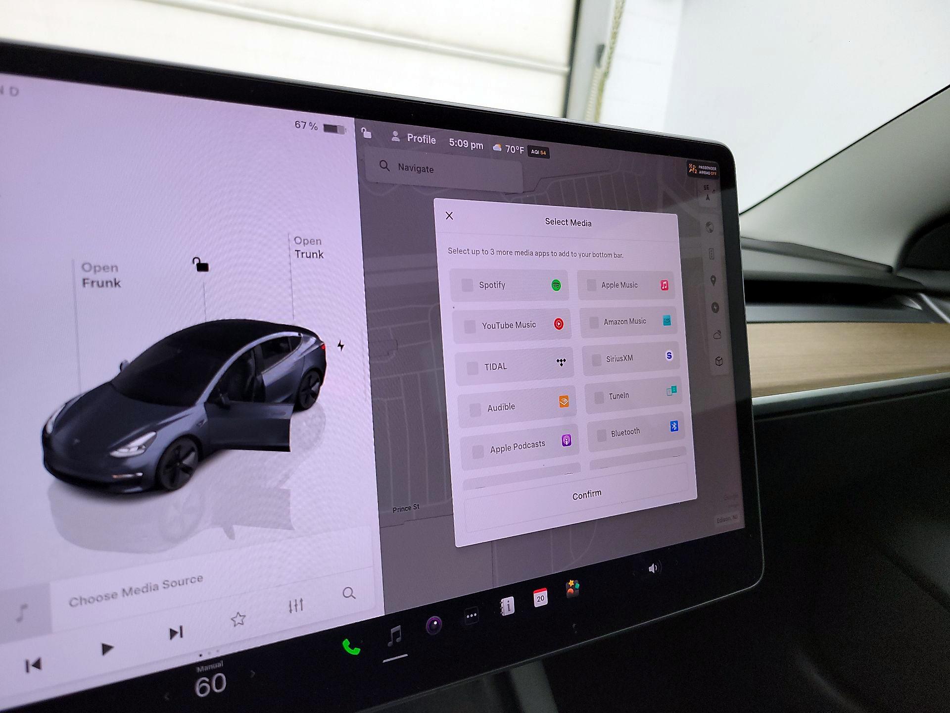 Thumbnail: 2023 Tesla Model 3 - 15