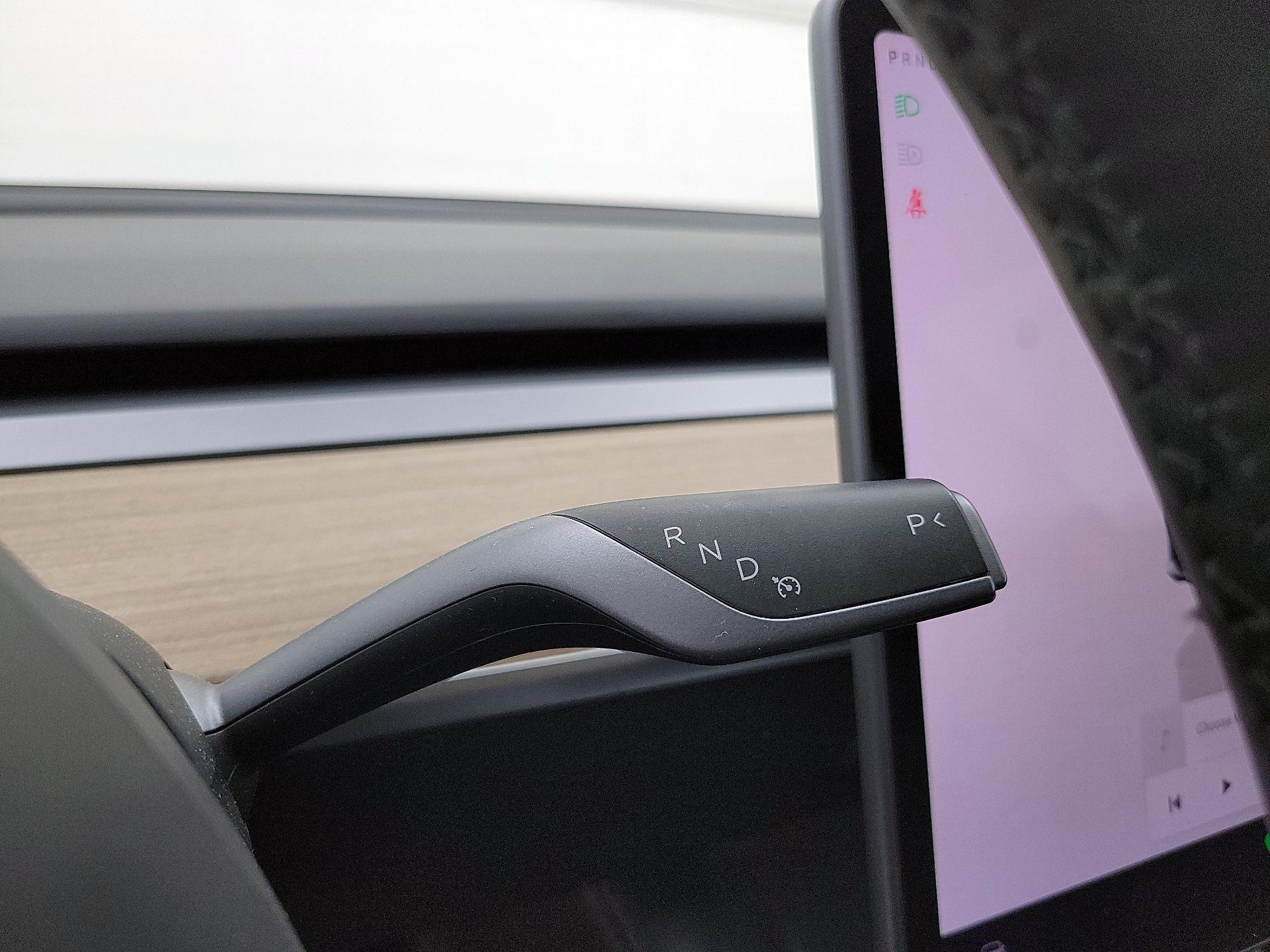 Thumbnail: 2023 Tesla Model 3 - 17