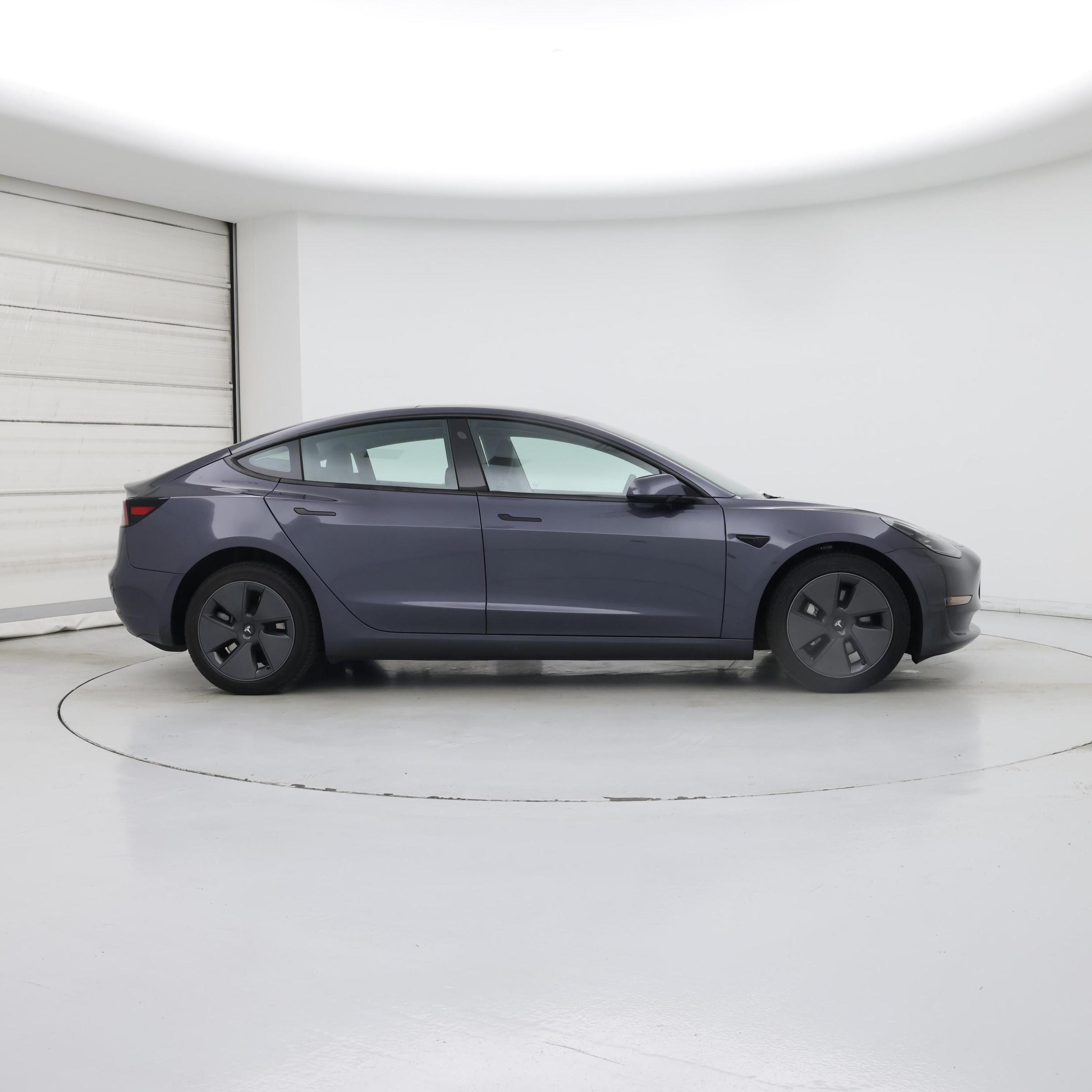 Thumbnail: 2023 Tesla Model 3 - 7