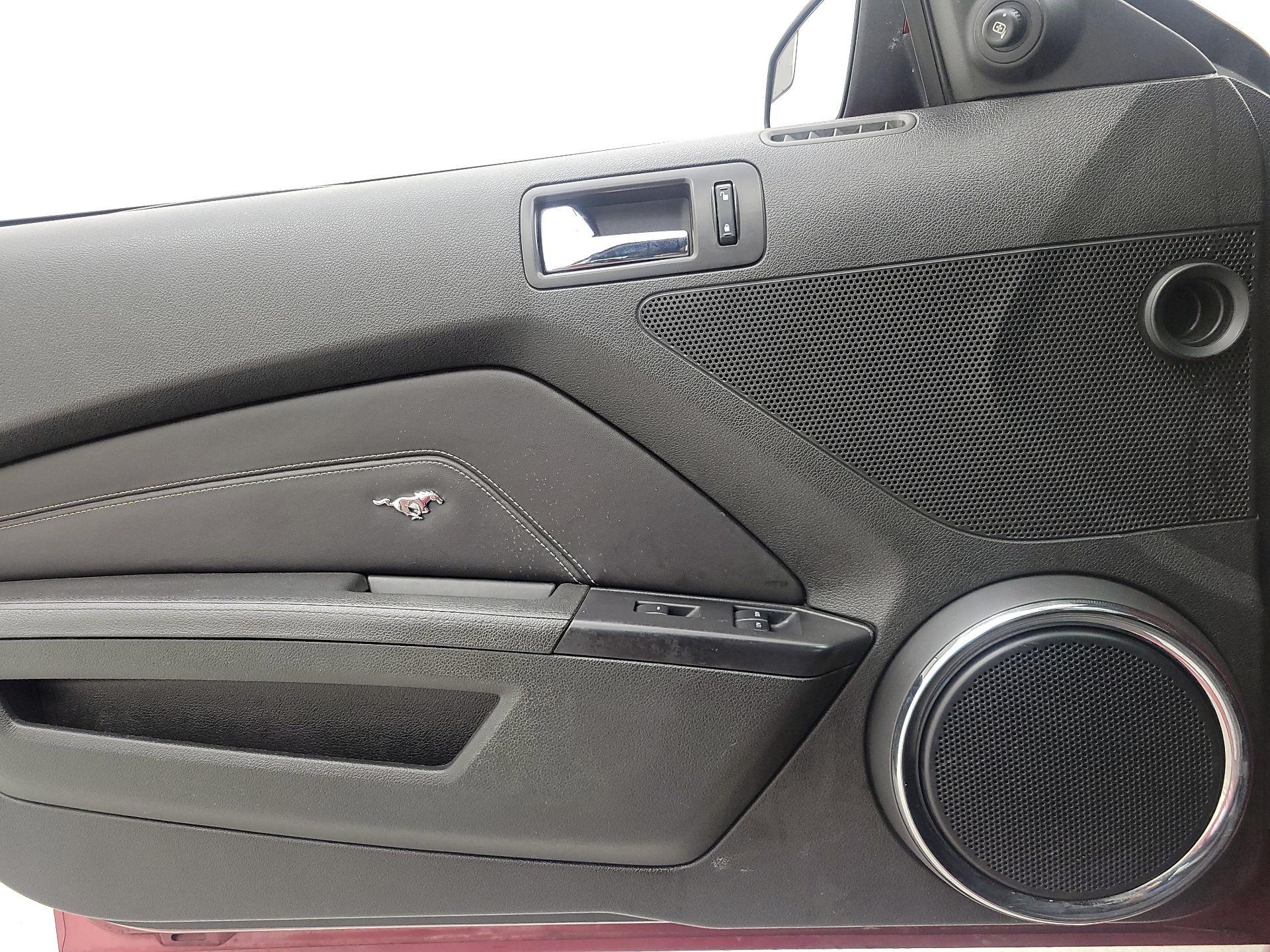 Thumbnail: 2014 Ford Mustang - 12