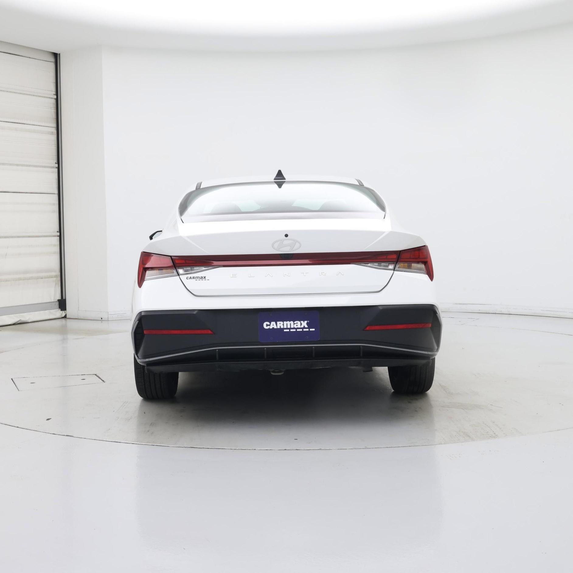 Thumbnail: 2024 Hyundai Elantra - 6