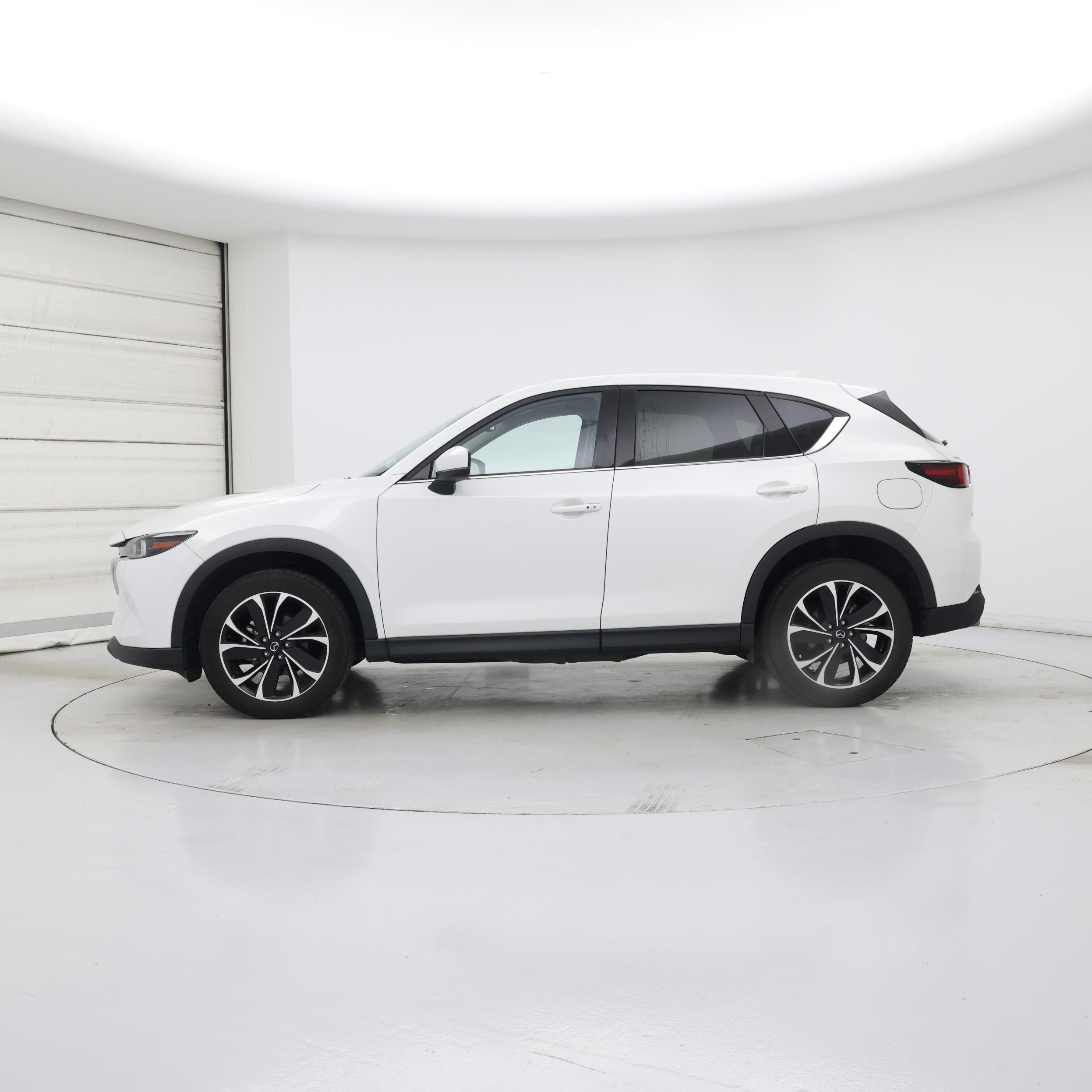 Thumbnail: 2023 Mazda CX-5 - 3