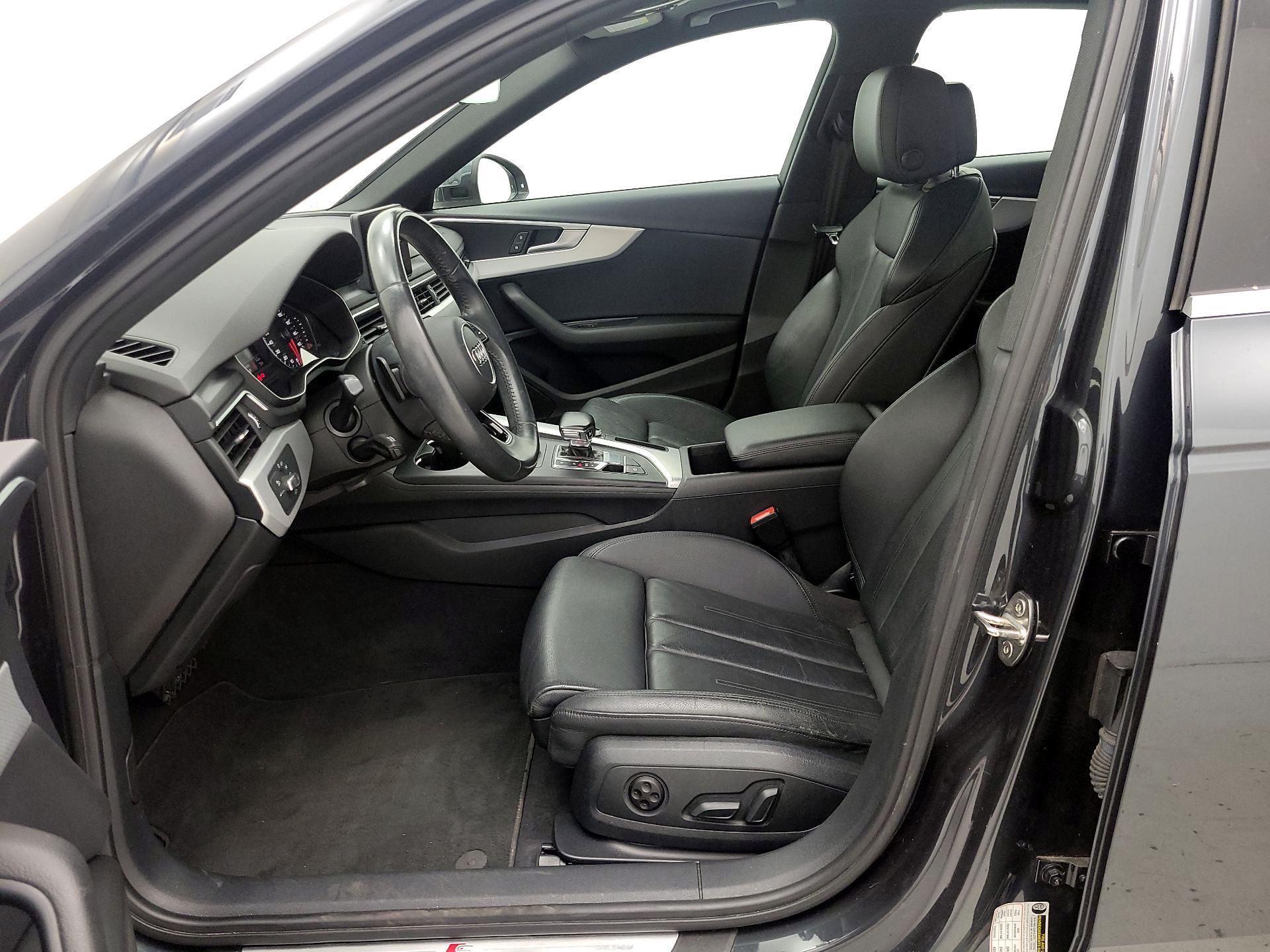 Thumbnail: 2019 Audi A4 - 11