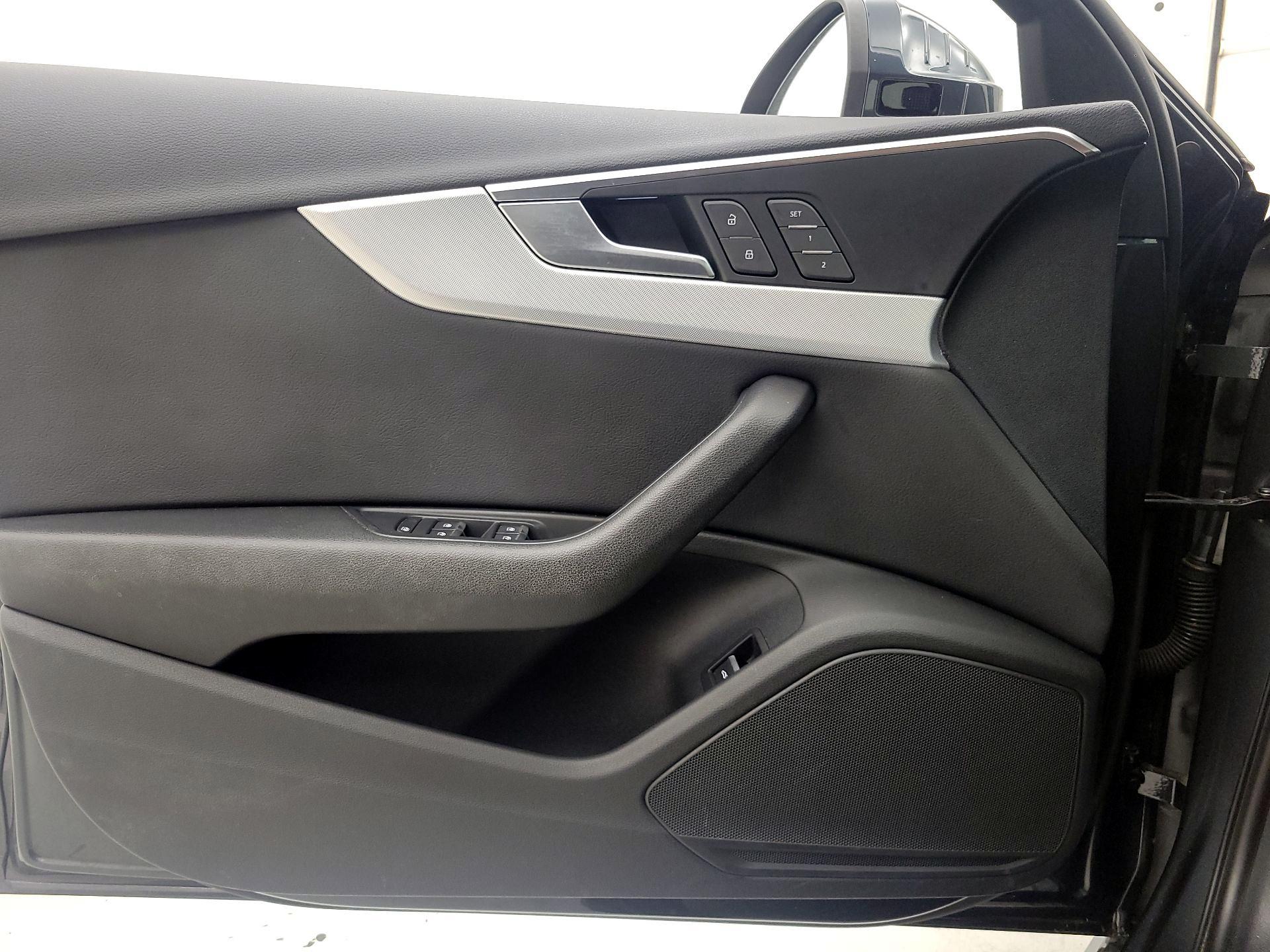 Thumbnail: 2019 Audi A4 - 12