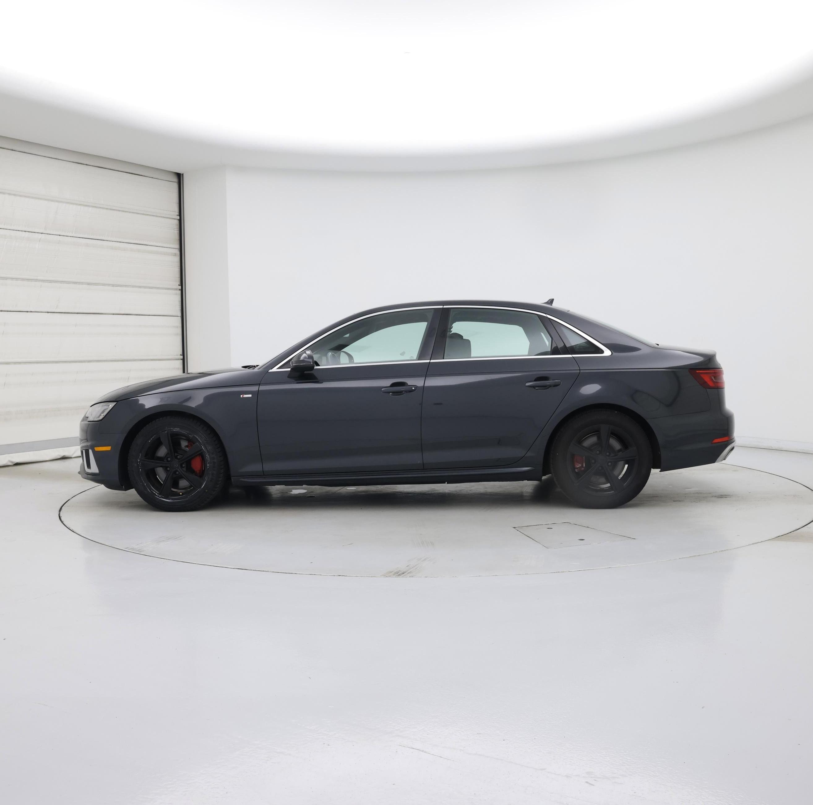 Thumbnail: 2019 Audi A4 - 3