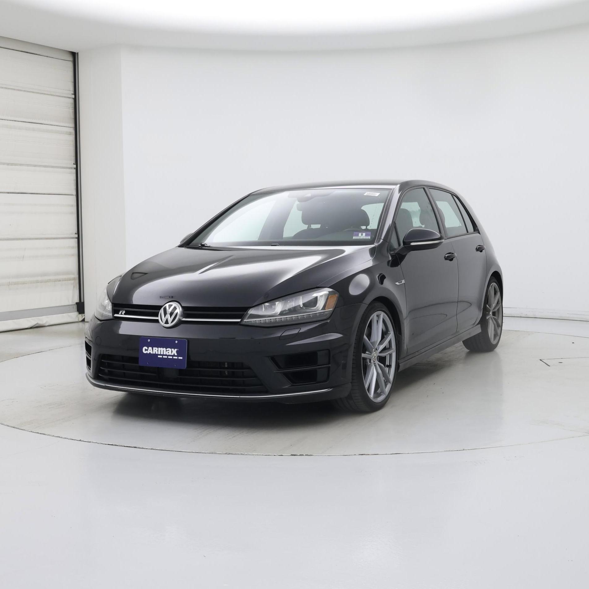 Thumbnail: 2017 Volkswagen Golf - 4