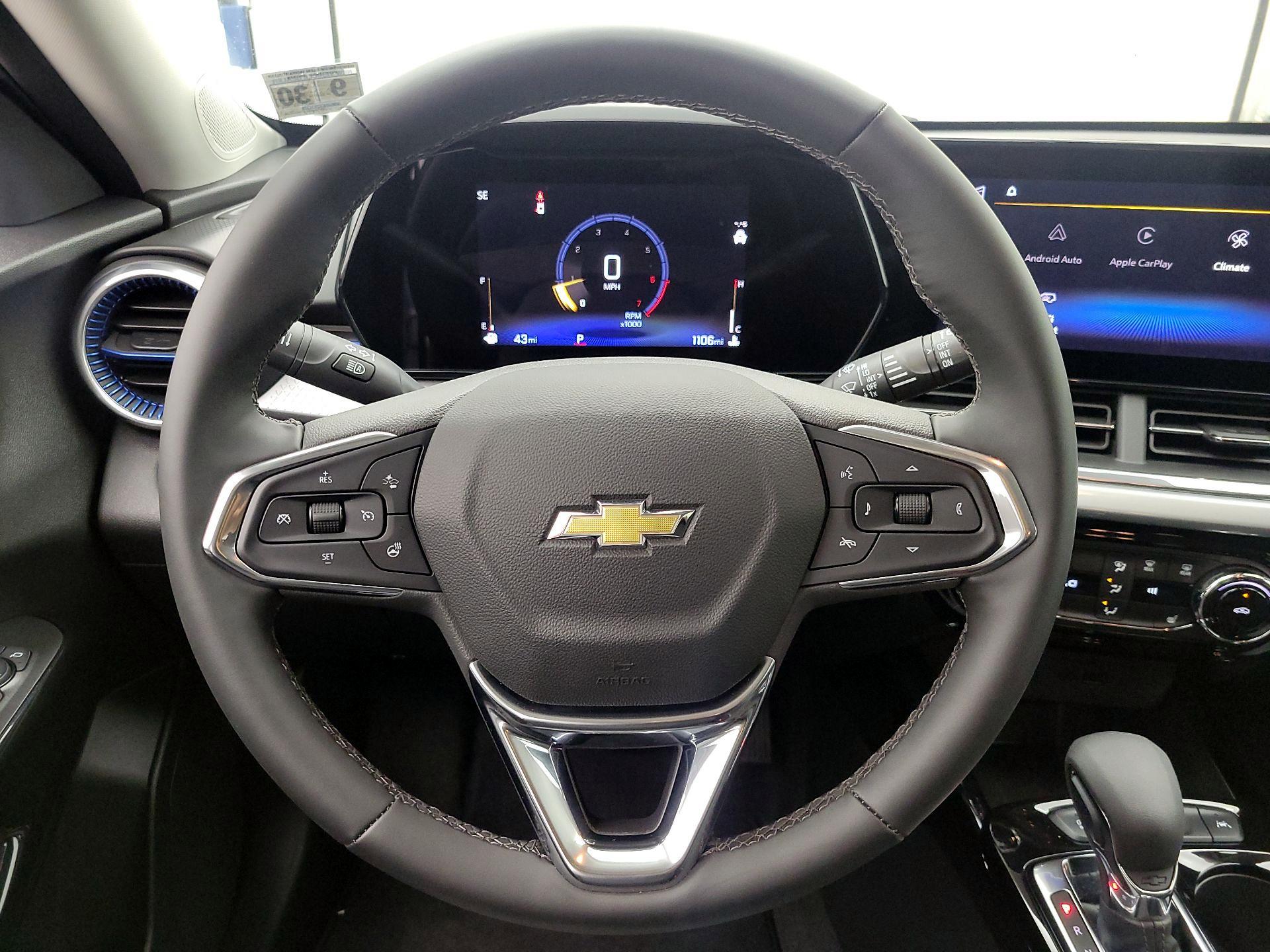 Thumbnail: 2025 Chevrolet Trax - 10