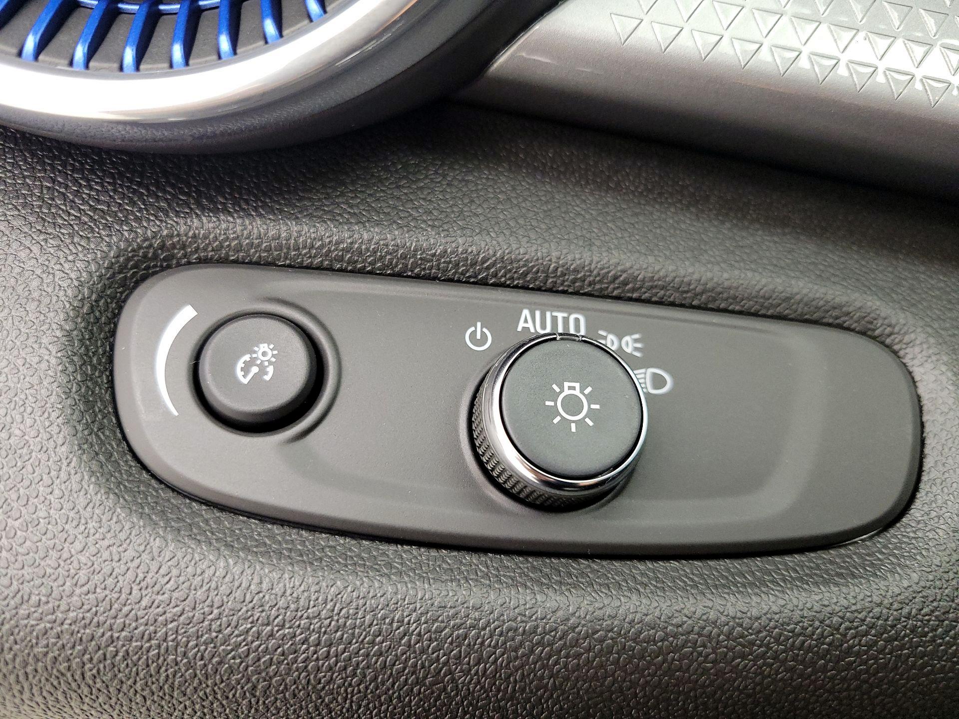 Thumbnail: 2025 Chevrolet Trax - 13