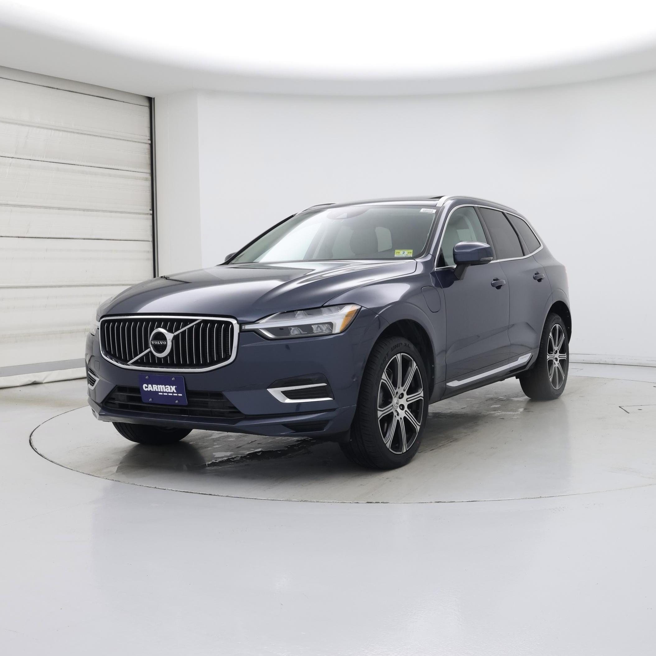 Thumbnail: 2018 Volvo XC60 - 4