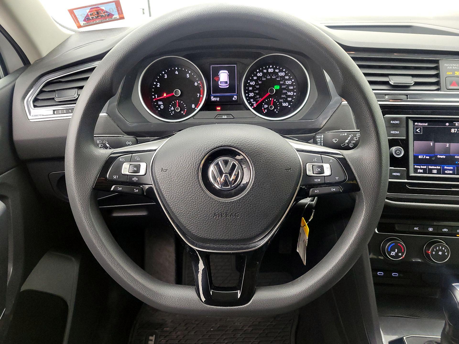 Thumbnail: 2020 Volkswagen Tiguan - 10