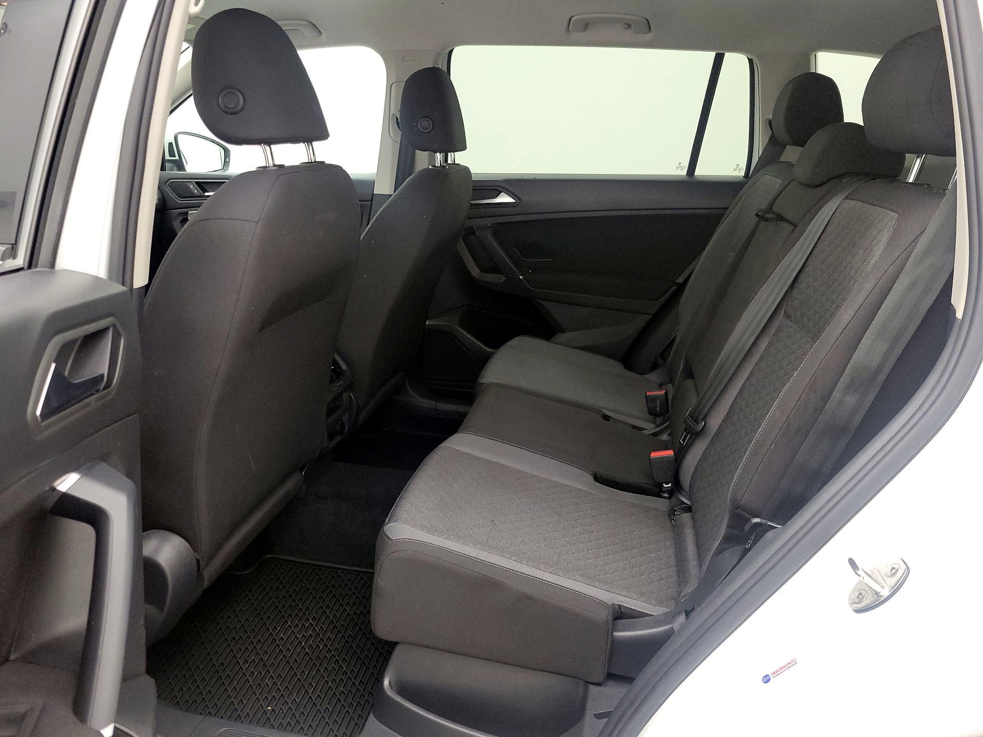 Thumbnail: 2020 Volkswagen Tiguan - 19