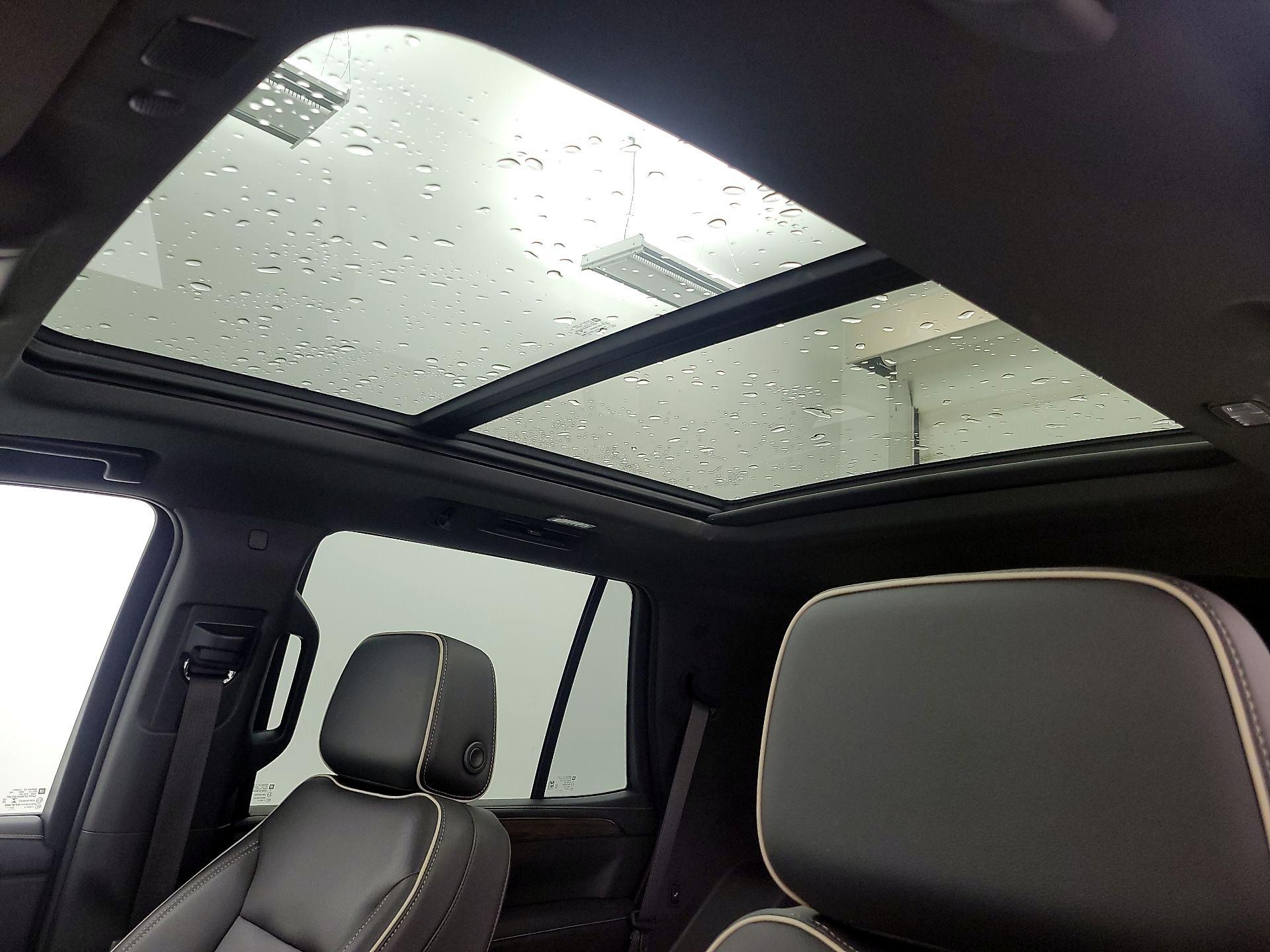 Thumbnail: 2023 Chevrolet Tahoe - 20