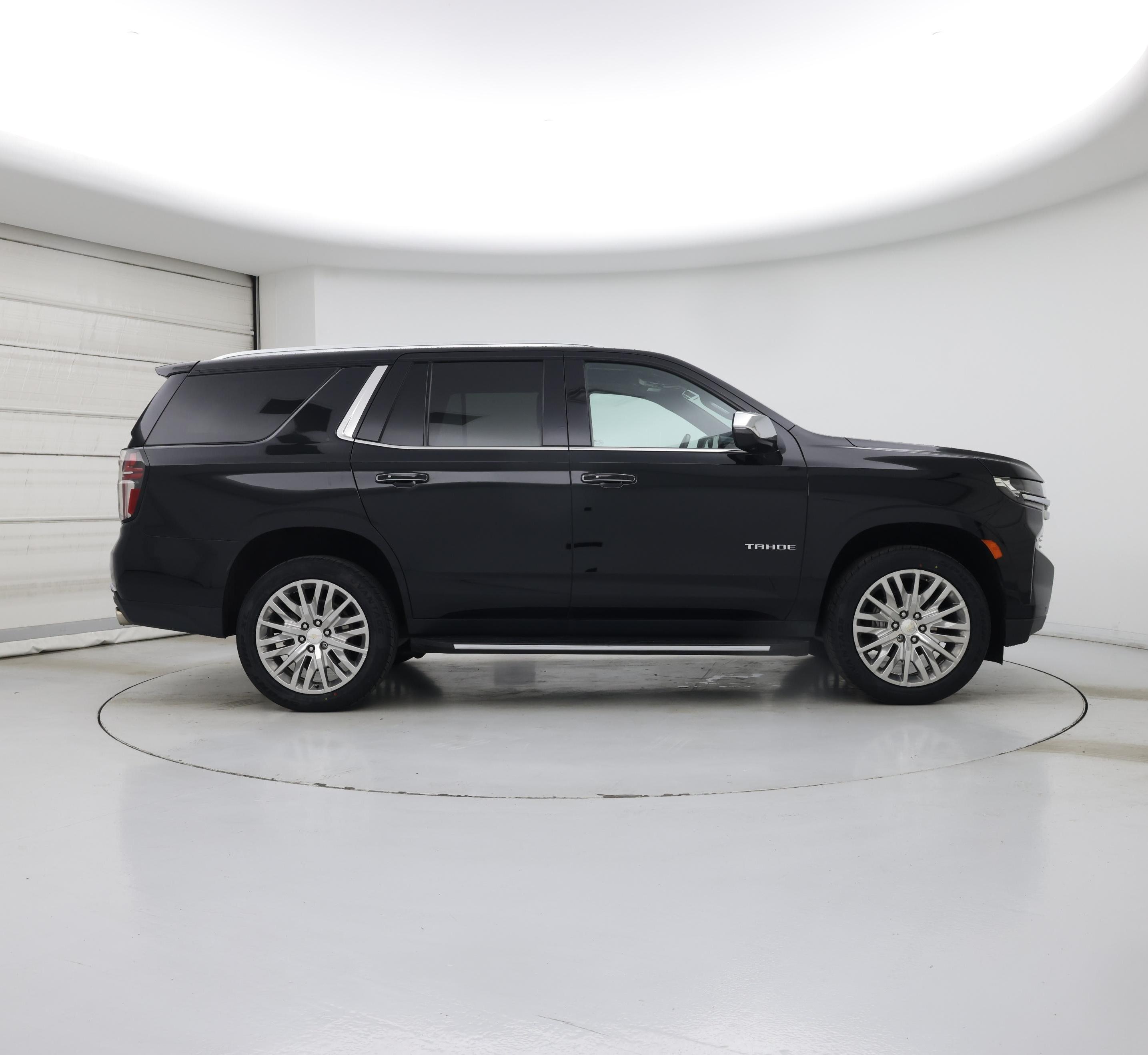 Thumbnail: 2023 Chevrolet Tahoe - 7