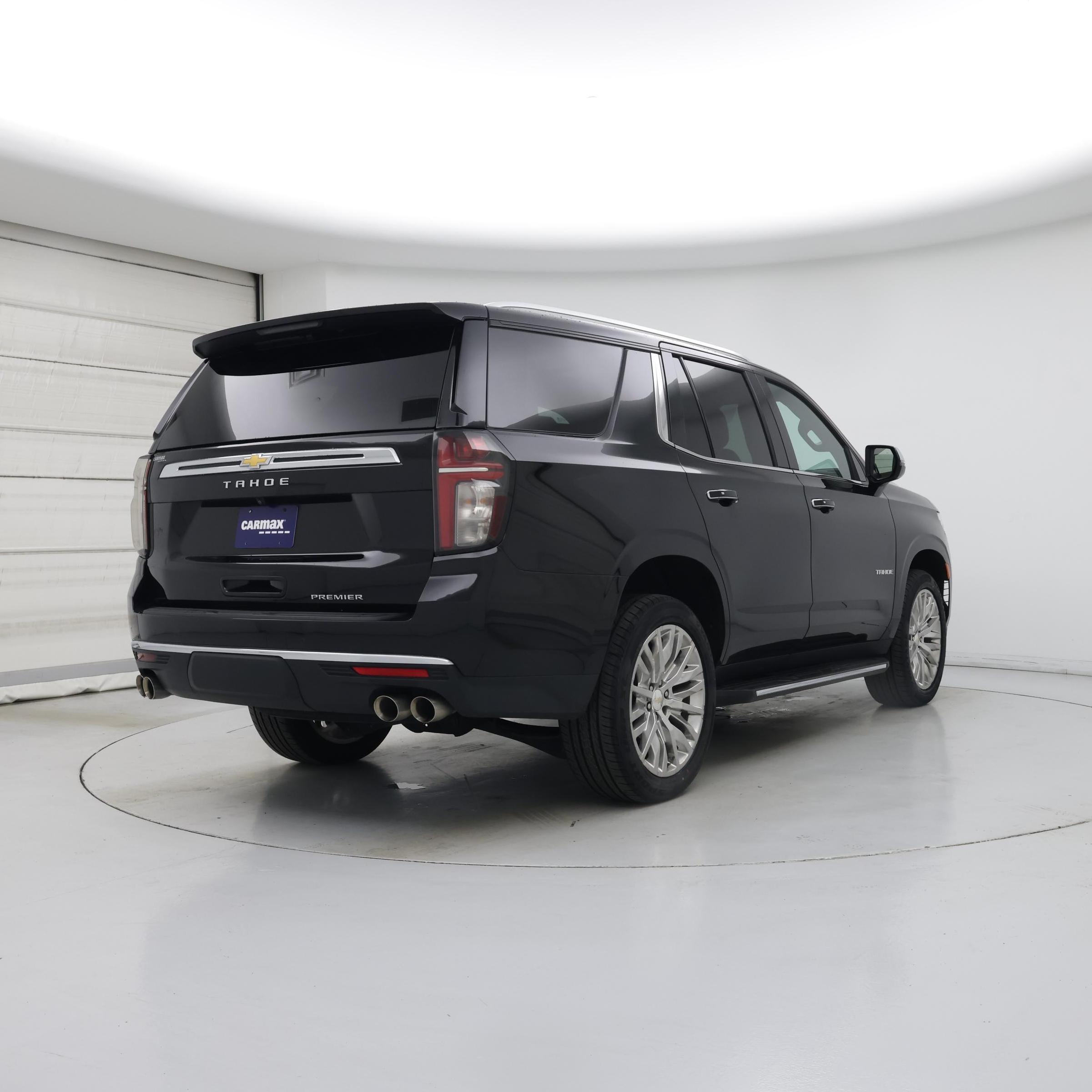 Thumbnail: 2023 Chevrolet Tahoe - 8