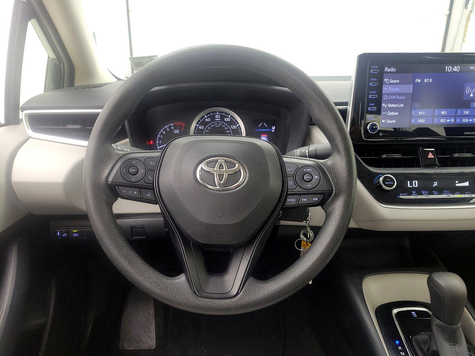 Thumbnail: 2021 Toyota Corolla - 10