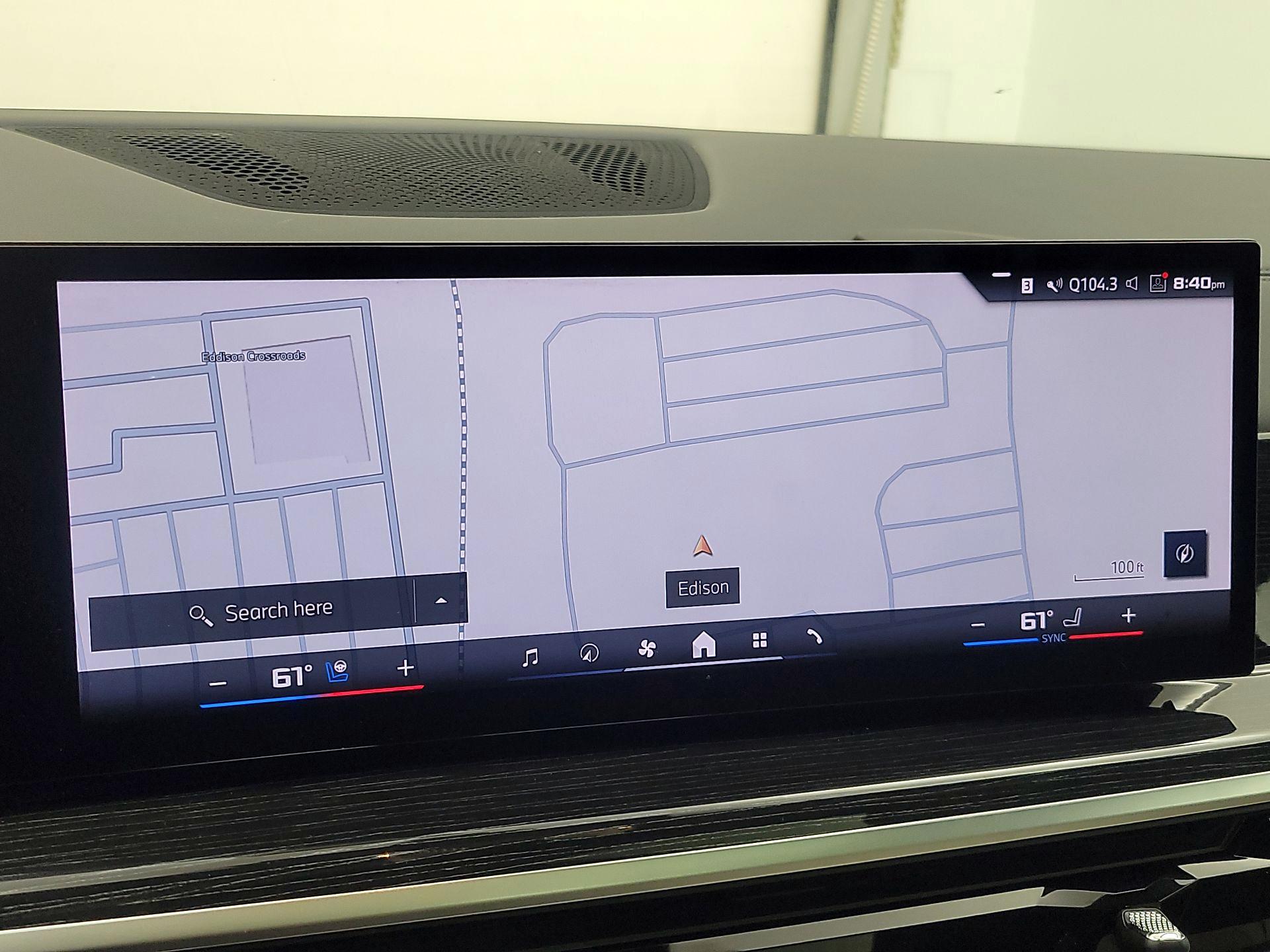 Thumbnail: 2024 BMW X7 - 14