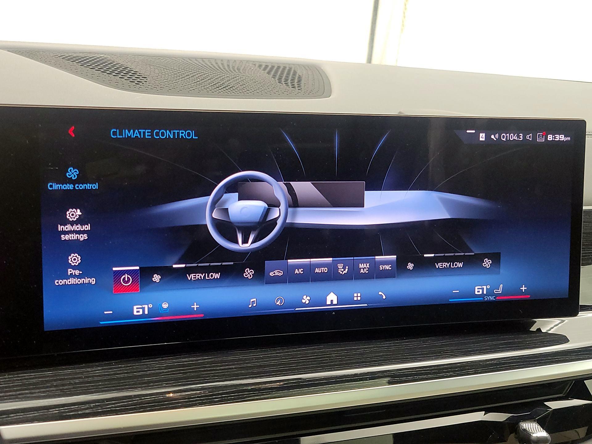 Thumbnail: 2024 BMW X7 - 17