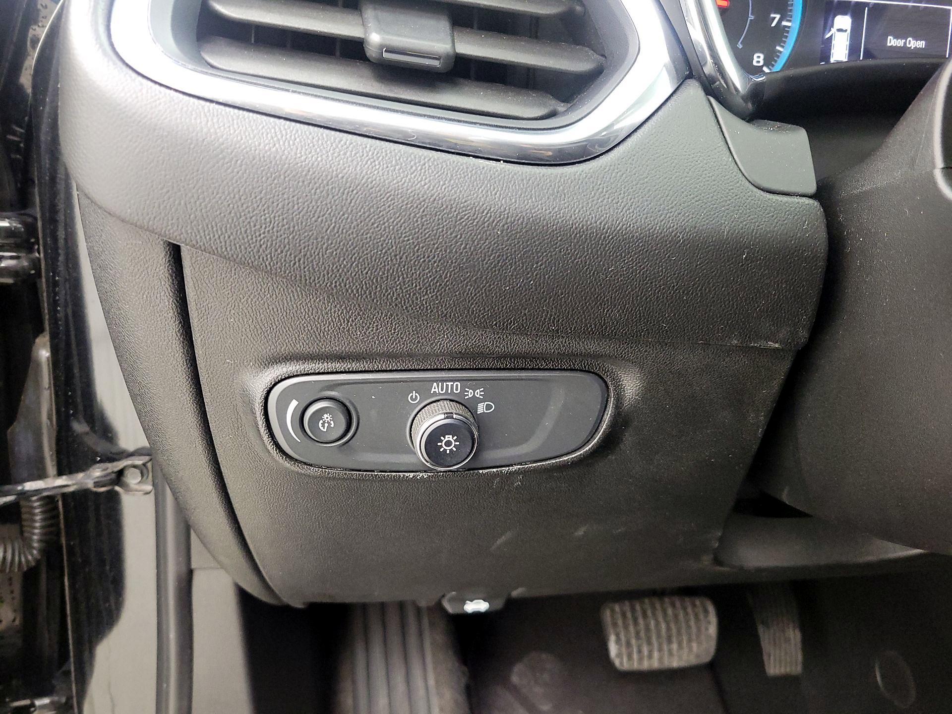 Thumbnail: 2020 Chevrolet Equinox - 13