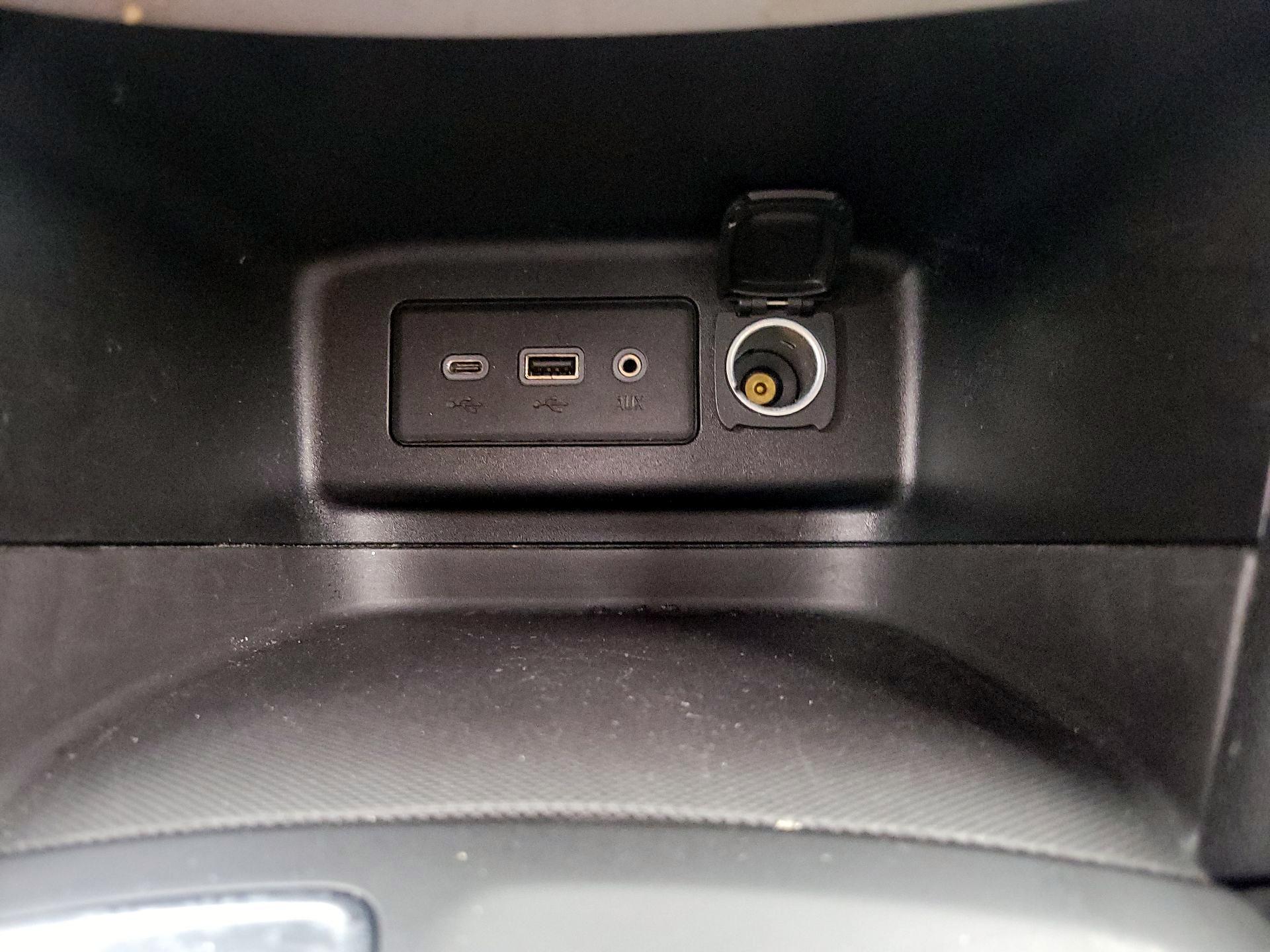 Thumbnail: 2020 Chevrolet Equinox - 19