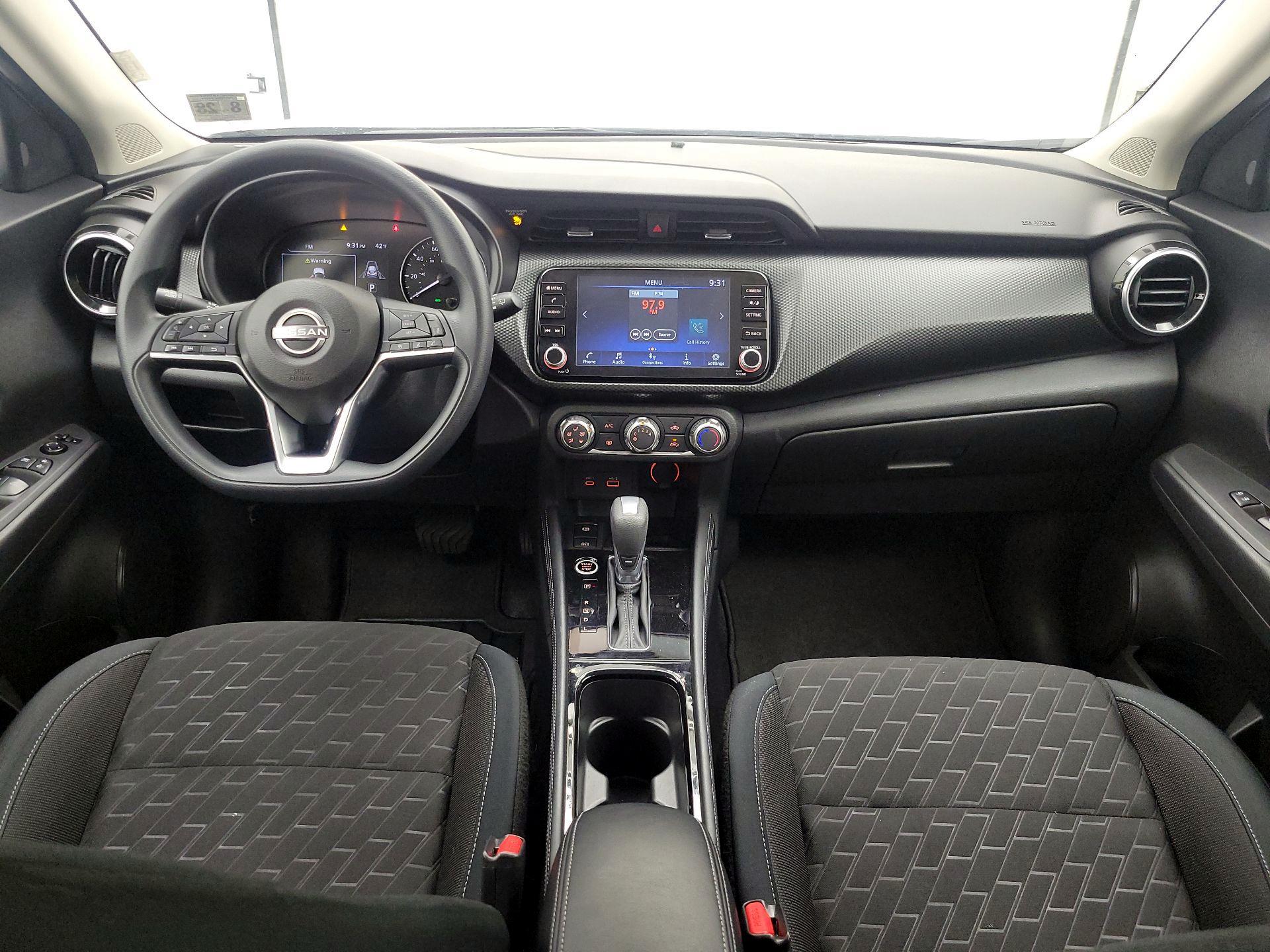 Thumbnail: 2023 Nissan Kicks - 9