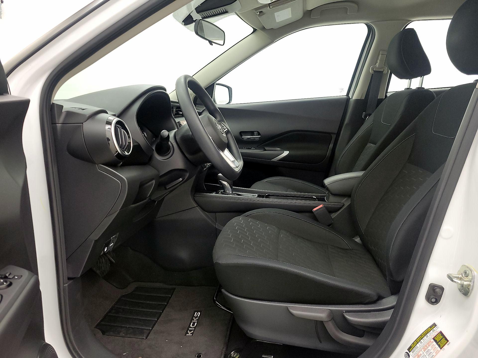 Thumbnail: 2023 Nissan Kicks - 11