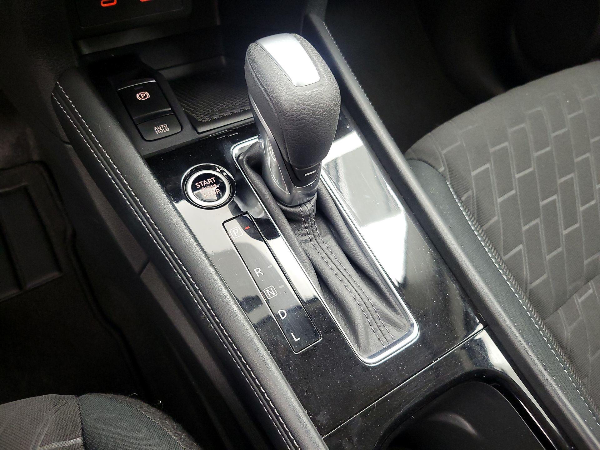 Thumbnail: 2023 Nissan Kicks - 16