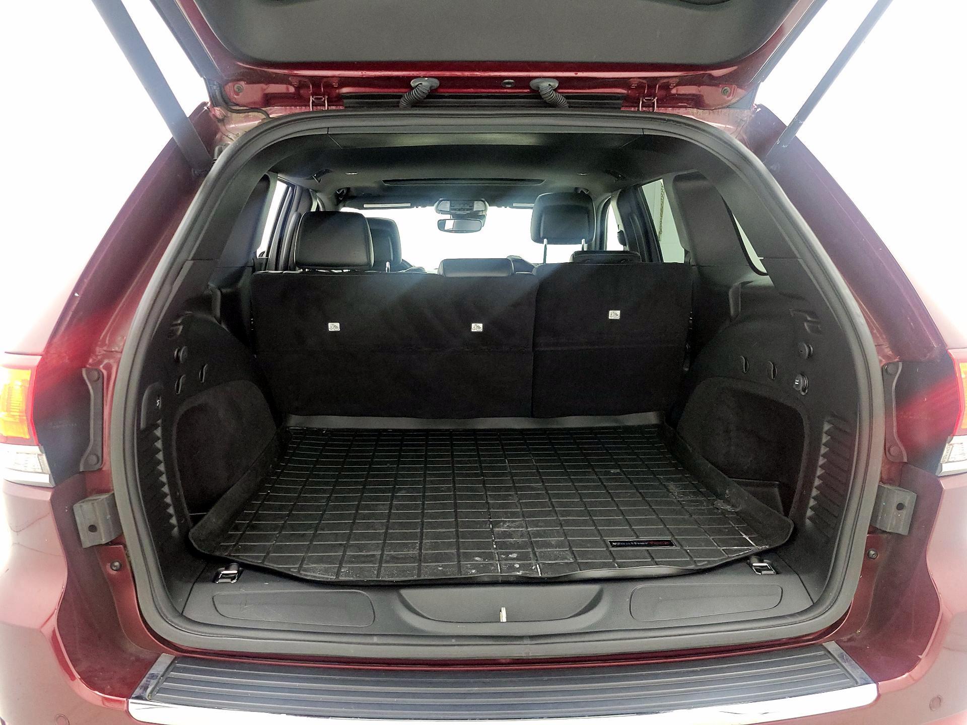 Thumbnail: 2020 Jeep Grand Cherokee - 19