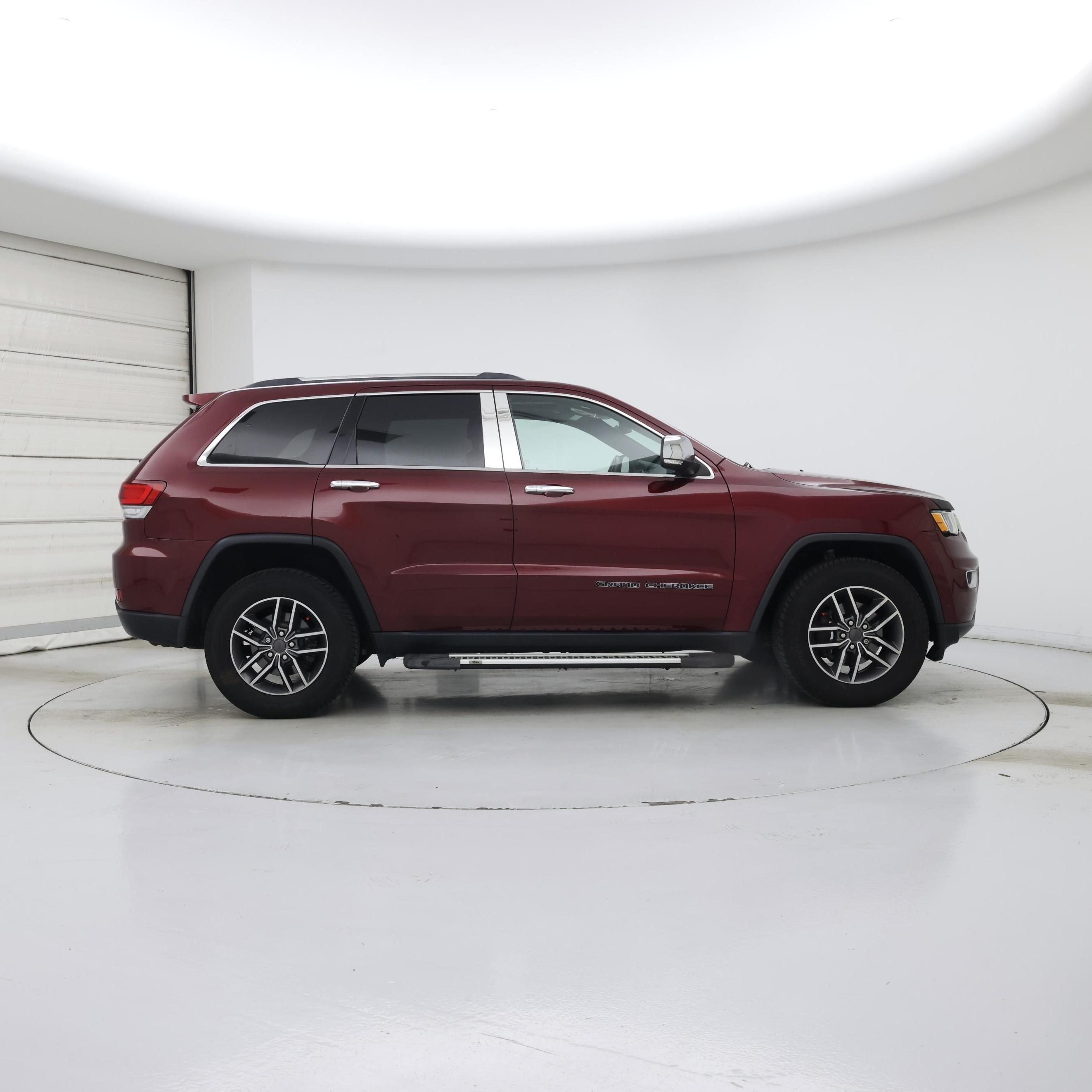 Thumbnail: 2020 Jeep Grand Cherokee - 7