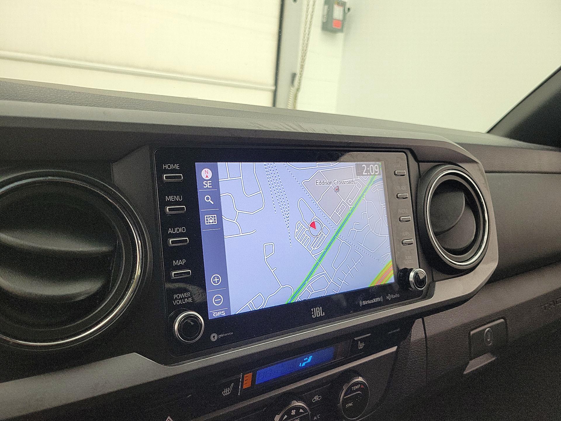 Thumbnail: 2021 Toyota Tacoma - 14