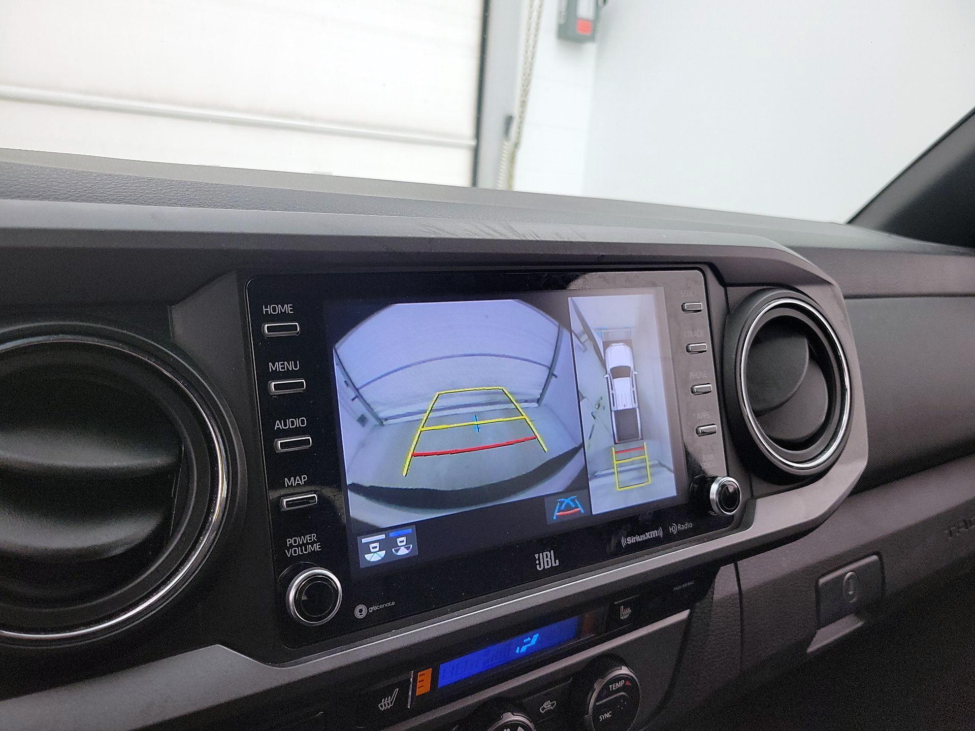 Thumbnail: 2021 Toyota Tacoma - 15