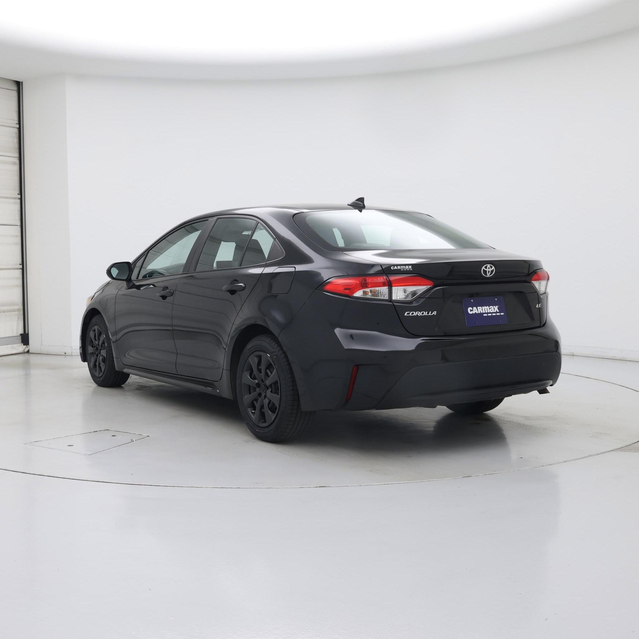 Thumbnail: 2021 Toyota Corolla - 2