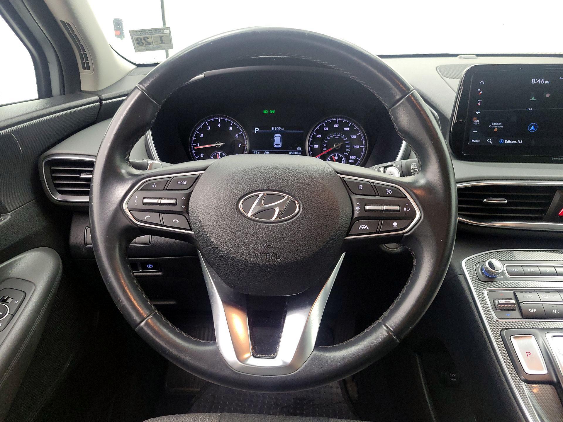 Thumbnail: 2023 Hyundai Santa Fe - 10