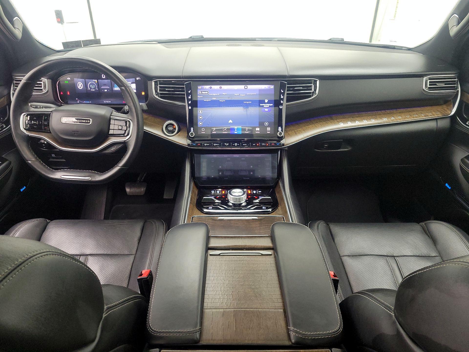 Thumbnail: 2022 Jeep Grand Wagoneer - 9