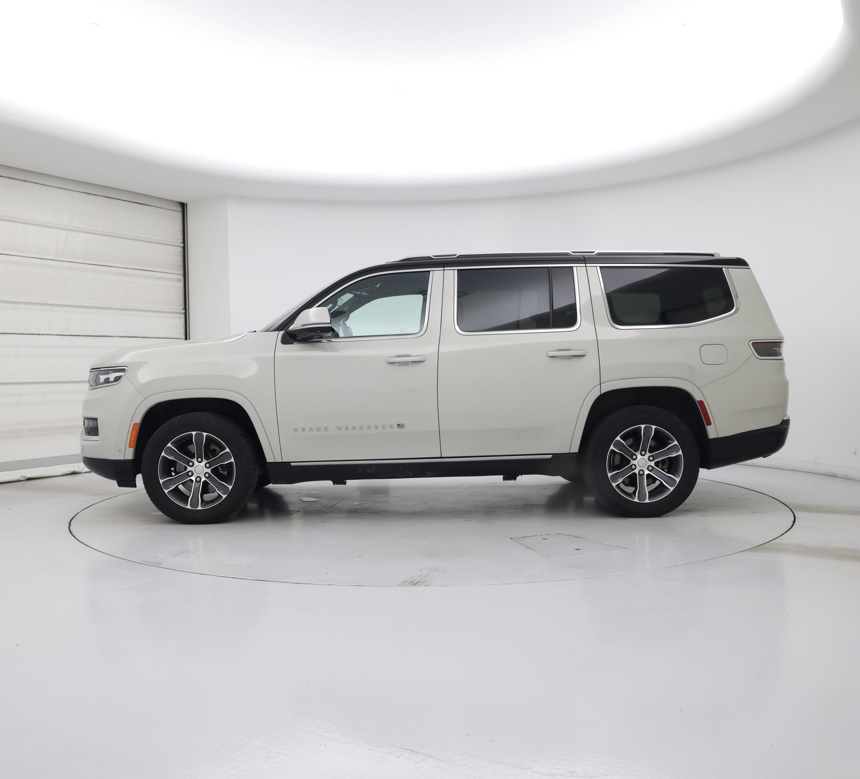 Thumbnail: 2022 Jeep Grand Wagoneer - 3