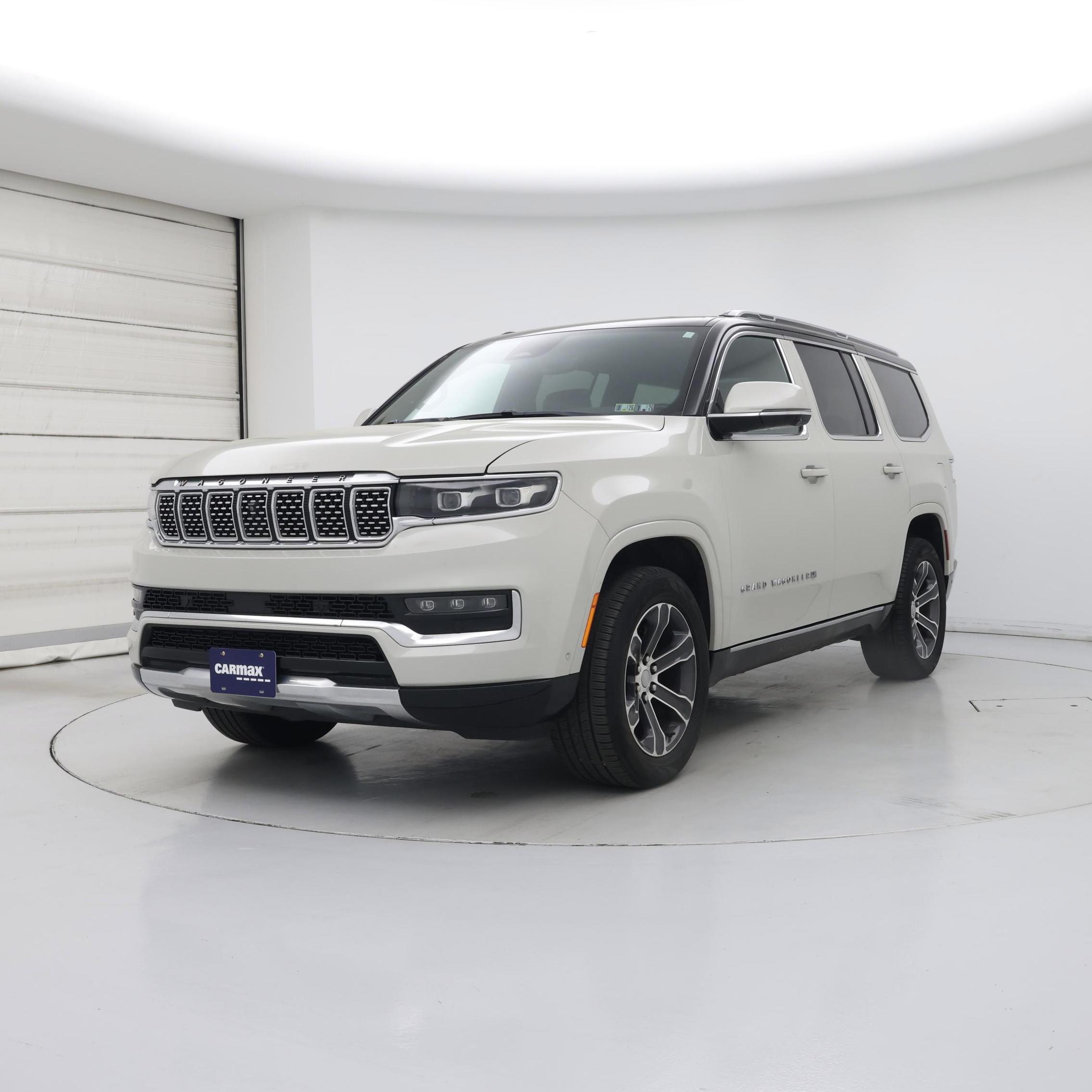 Thumbnail: 2022 Jeep Grand Wagoneer - 4