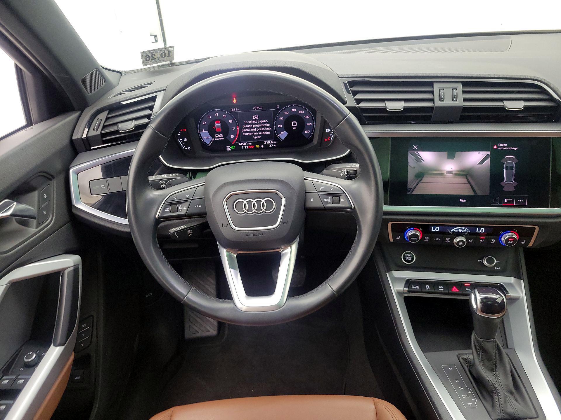 Thumbnail: 2022 Audi Q3 - 10