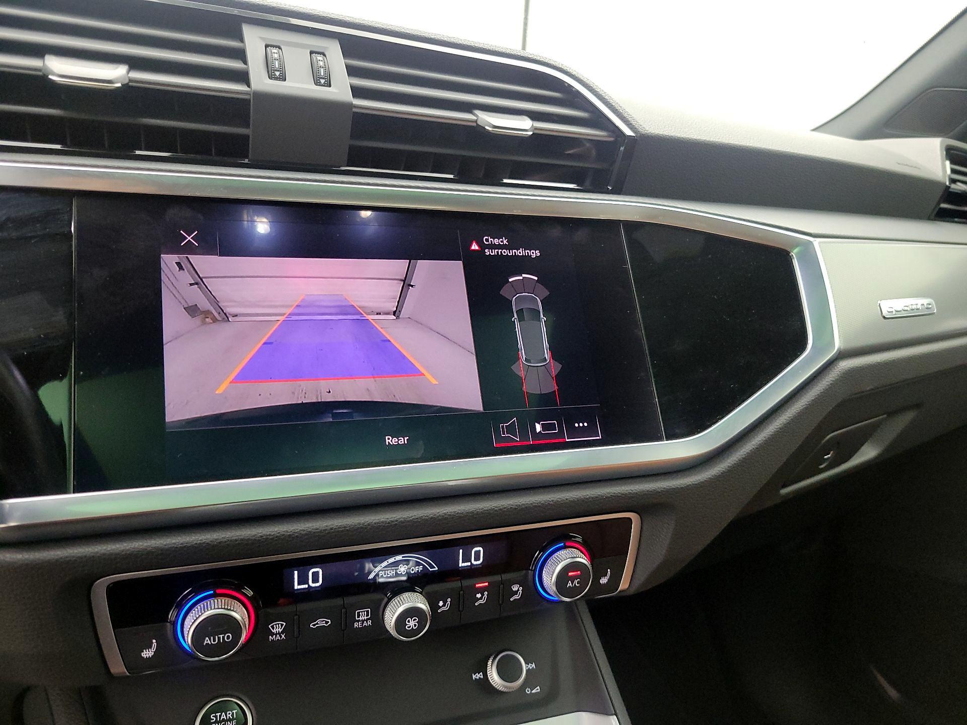 Thumbnail: 2022 Audi Q3 - 14