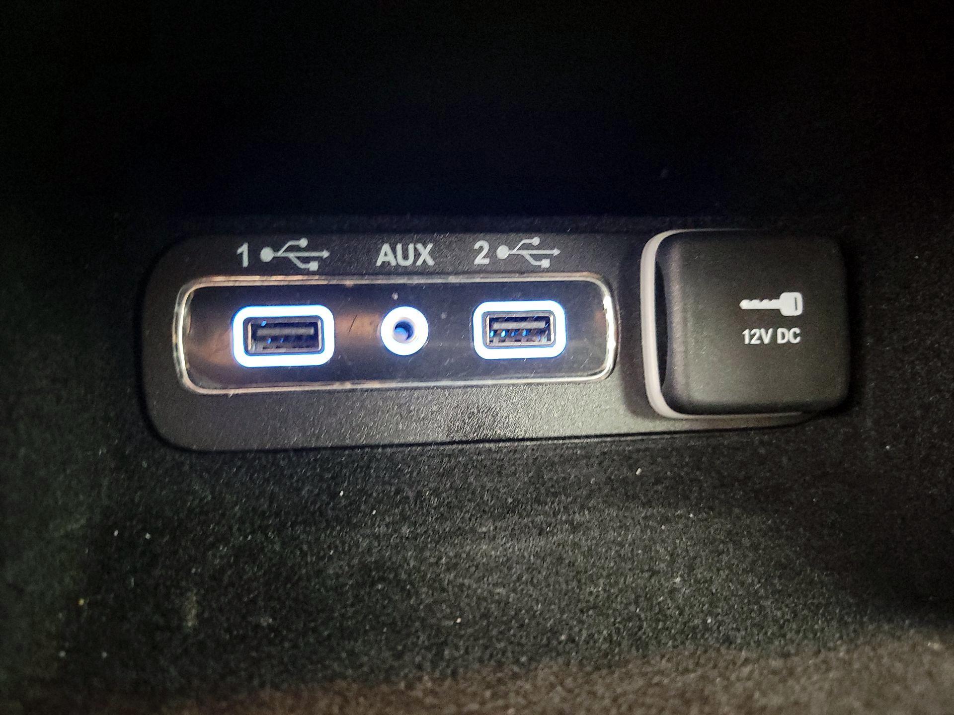 Thumbnail: 2019 Jeep Grand Cherokee - 19