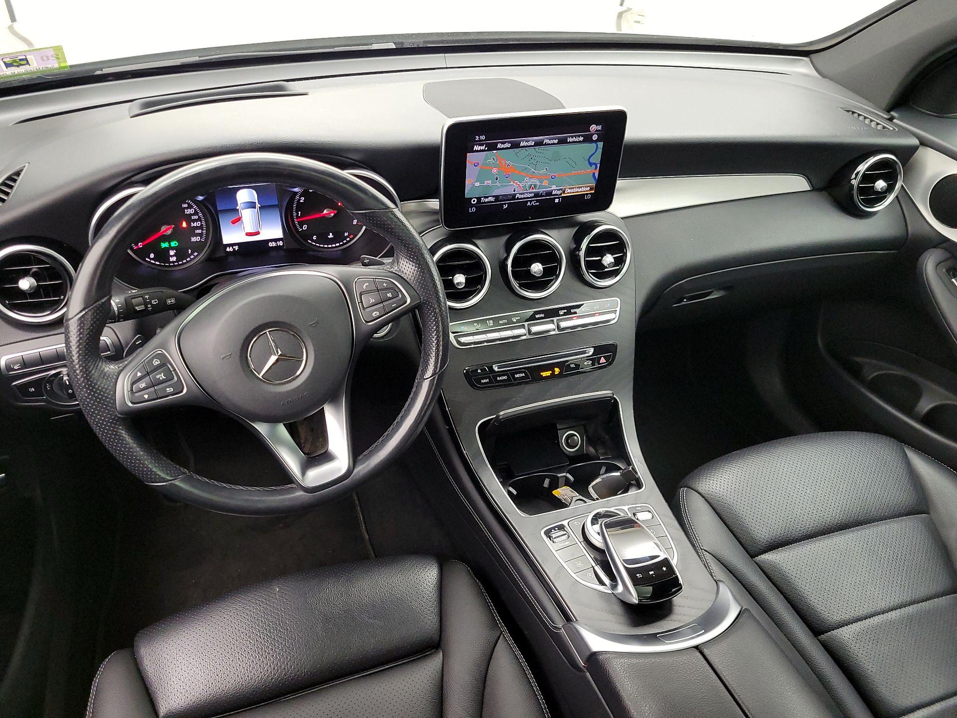 Thumbnail: 2019 Mercedes-Benz GLC - 9