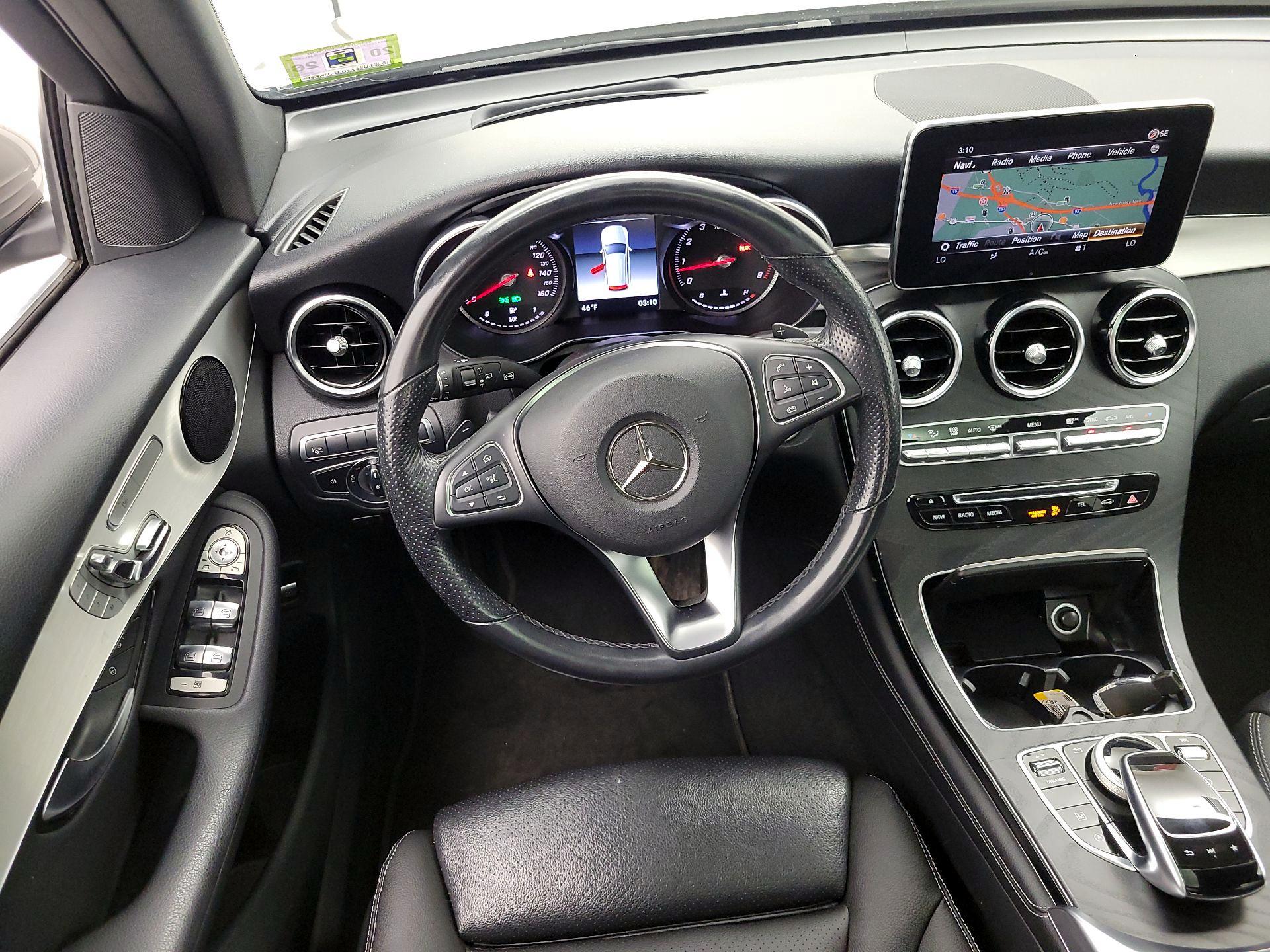 Thumbnail: 2019 Mercedes-Benz GLC - 10