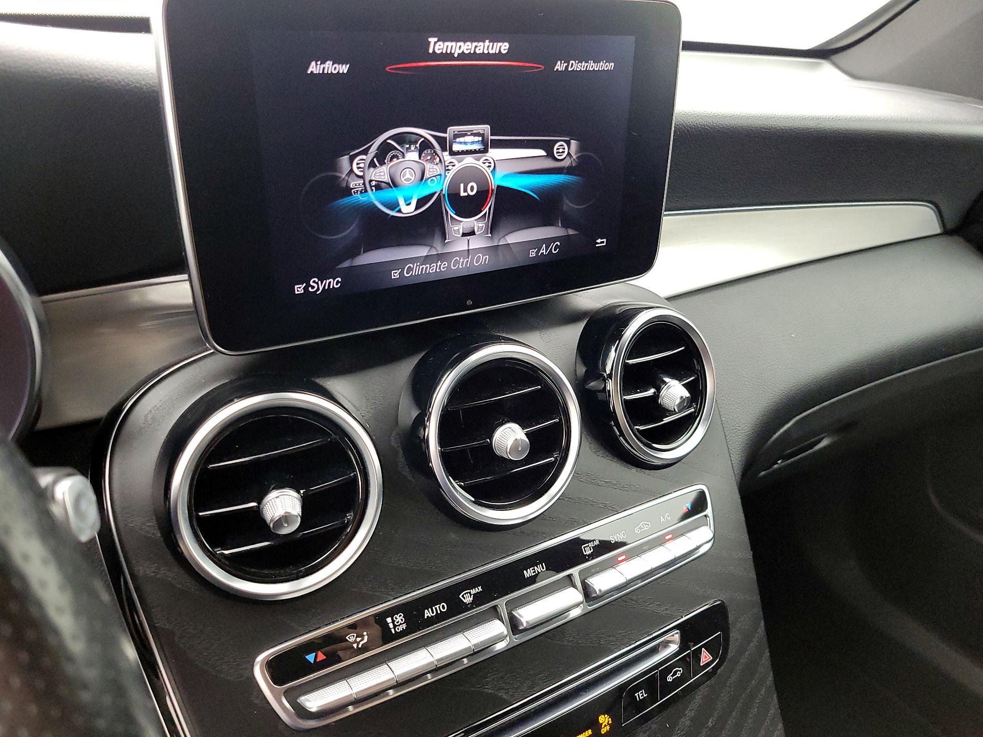 Thumbnail: 2019 Mercedes-Benz GLC - 17